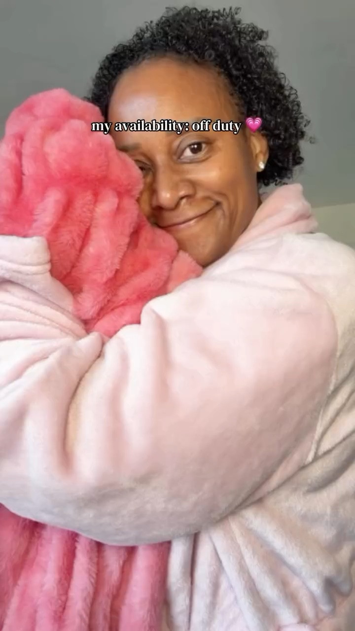 Comfrt Dreamday Plush Robe is how I officially clock out for the day. 💗

#LTKHome #LTKBeauty #LTKgrwm