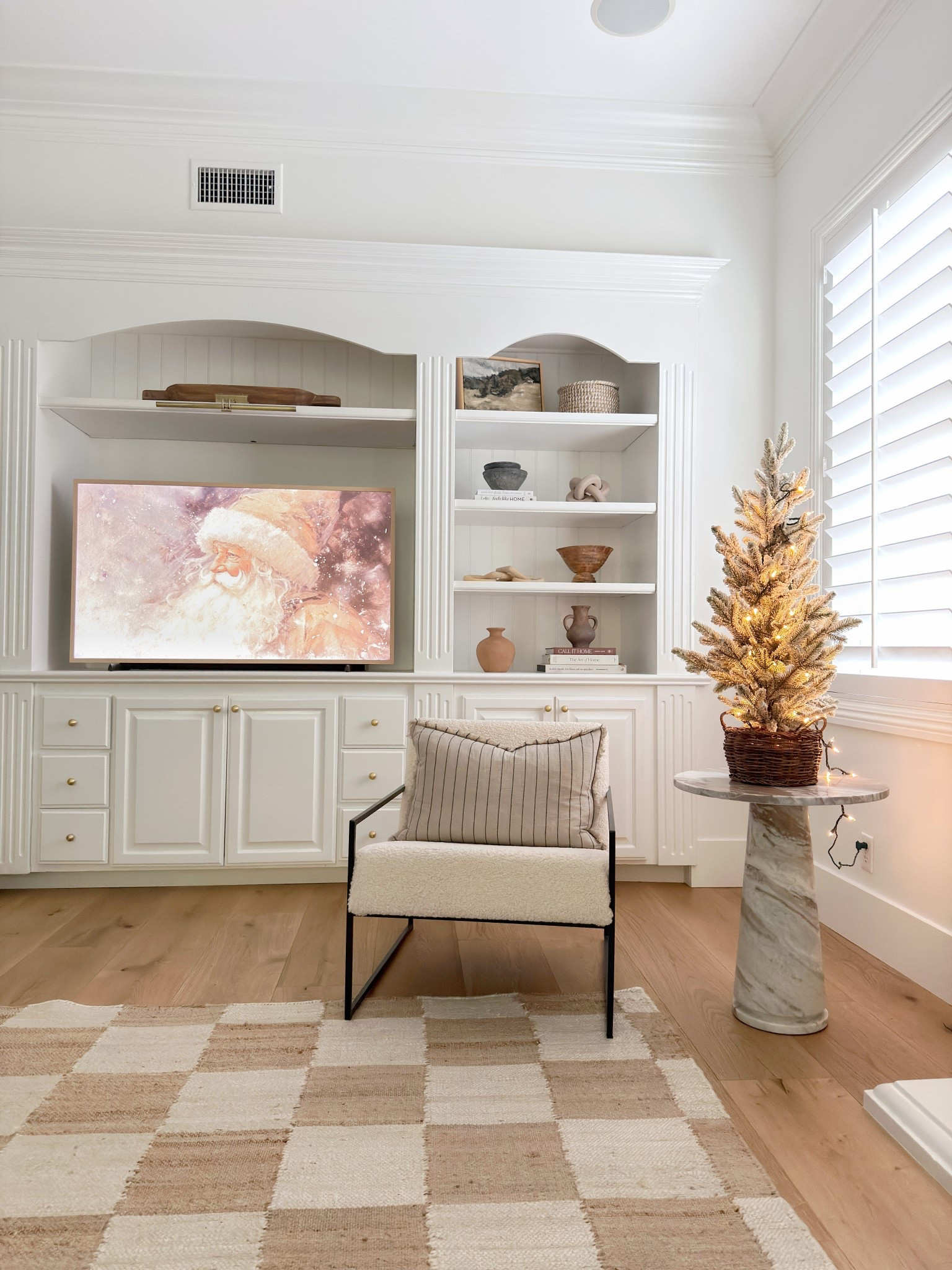 Christmas Decor

#LTKSeasonal #LTKHoliday