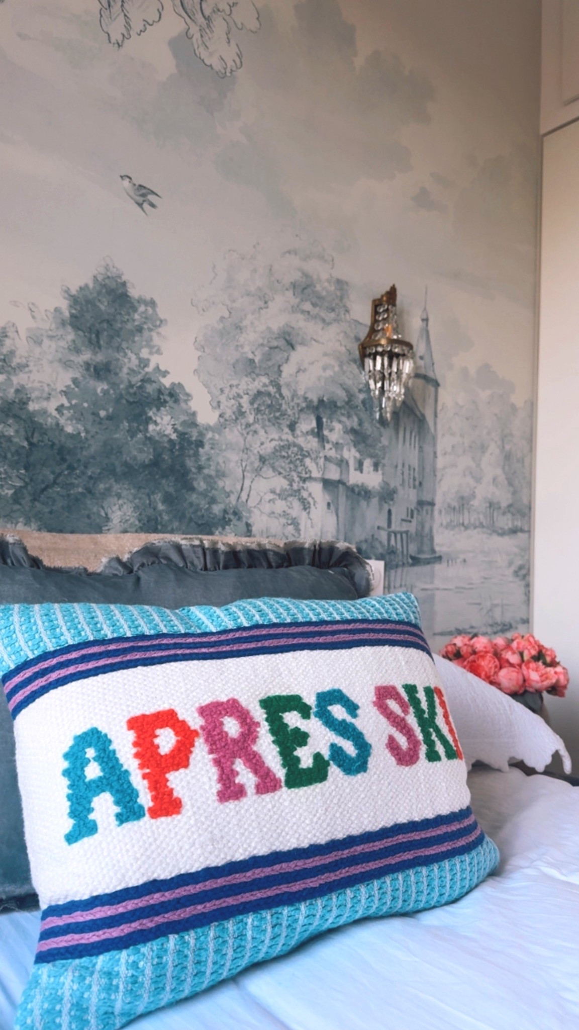 France bedroom peek 🩷 

#LTKHome #LTKTravel #LTKHoliday