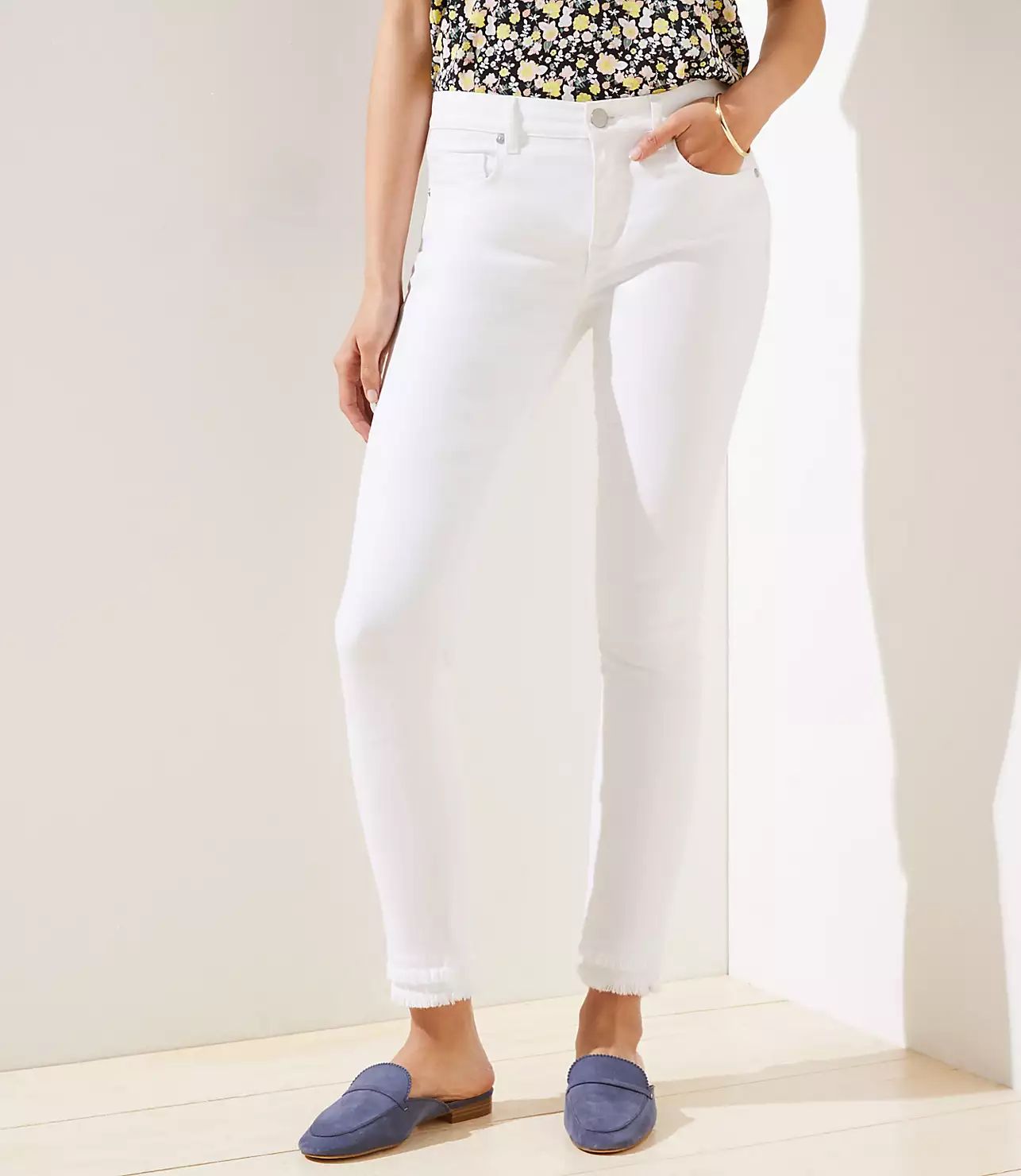 Curvy Double Frayed Slim Pocket Skinny Jeans in White | LOFT
