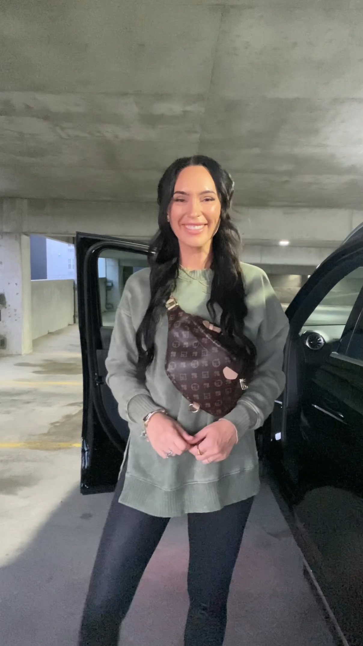 Fall haul from Kohl’s • which is your fav?



Uggs
Comfy outfits
Fall fashion
Fall style
OOTD
Jeans
Clogs
Bum bag
Leggings
Winter style
Brim hat
Kohls 


#LTKfindsunder50 #LTKshoecrush #LTKstyletip