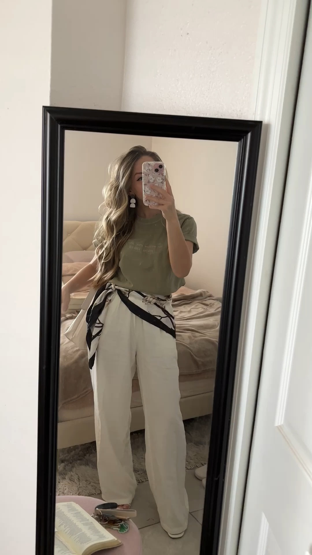 spring casual bandana scarf and linen pants outfit🌼🌿

#LTKootd #LTKSeasonal