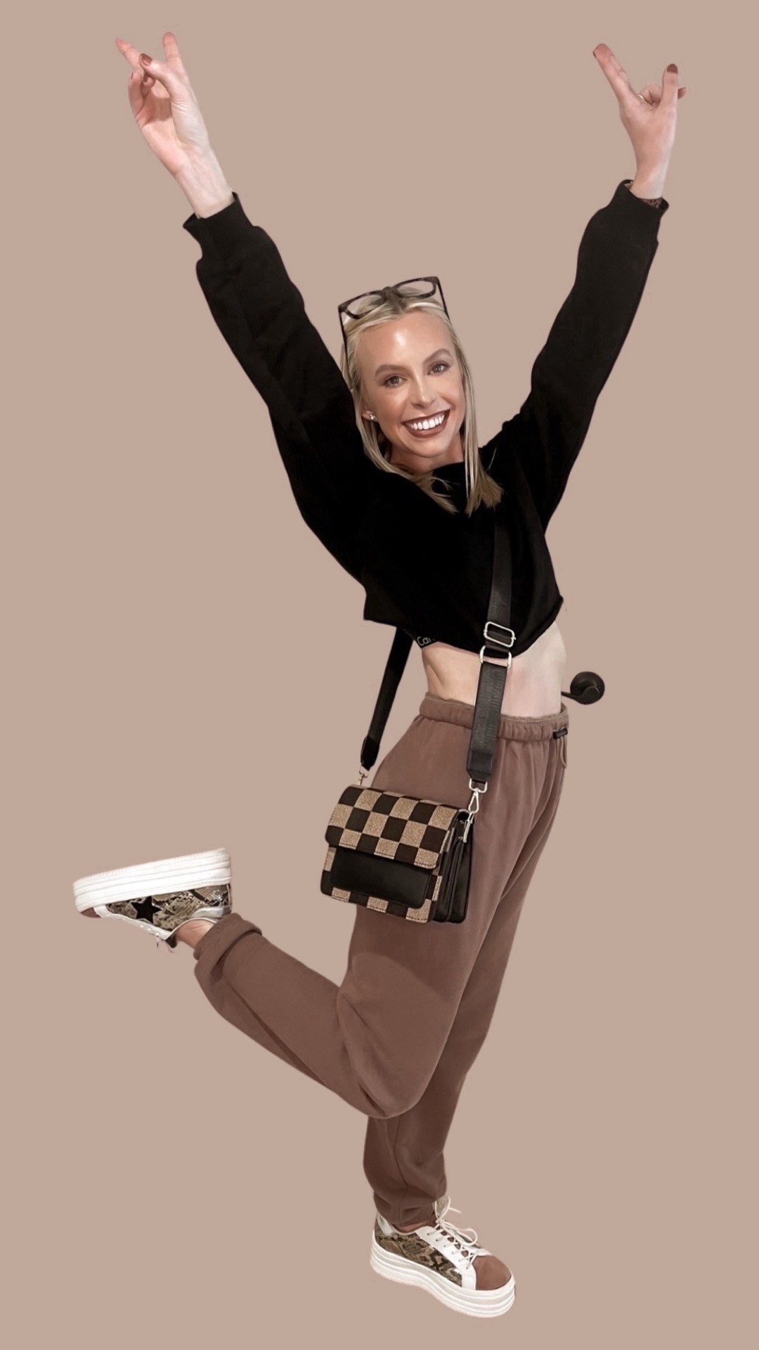 ✨ Joah Brown AMAZON dupes ✨ 

I sized down in the top and got true size in pants. 

#fashion #amazonfashion #amazon #dupes #joahbrown 