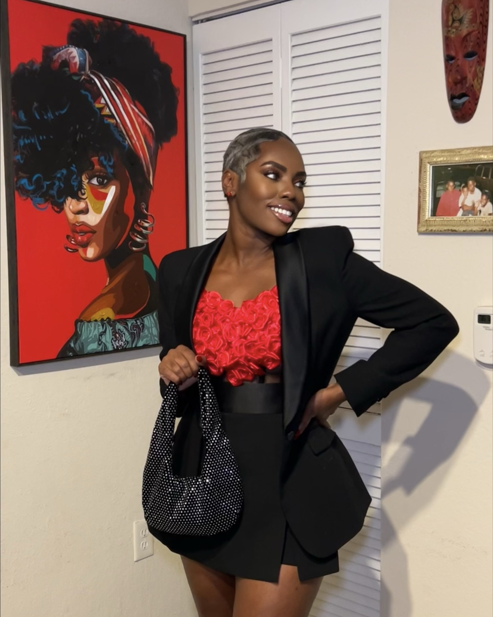 I finally brought out the famous rose corset! She was an instant hit. 🌹😍

#LTKStyleTip #LTKHoliday