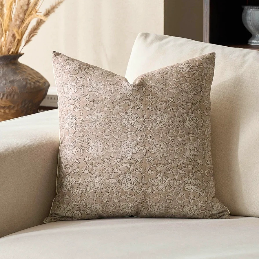 DOMVITUS Floral Pillow Covers 20x20 Throw Pillow Covers Block Print Vintage Decorative Neutral Pi... | Amazon (US)
