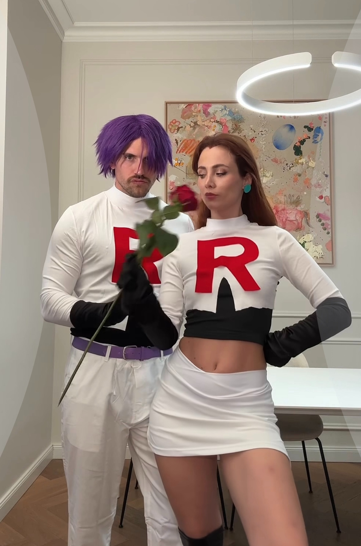Team Rocket! Last Minute Halloween-Kostüm für Paare #cosplay #halloween #couplecostume #teeamrocket #halloween 

 
