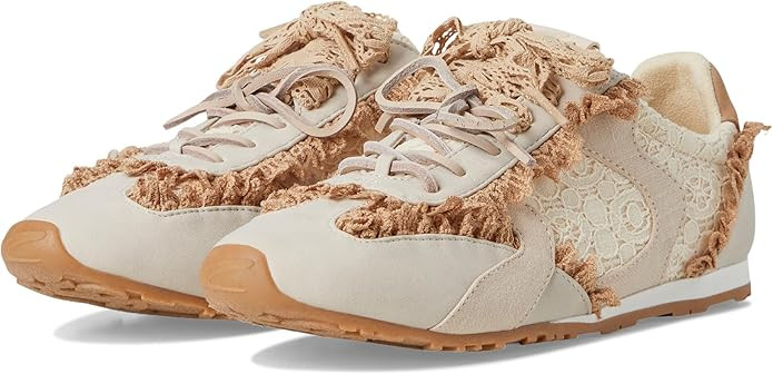 Circus NY by Sam Edelman Women's Nash Lace Sneaker | Amazon (US)