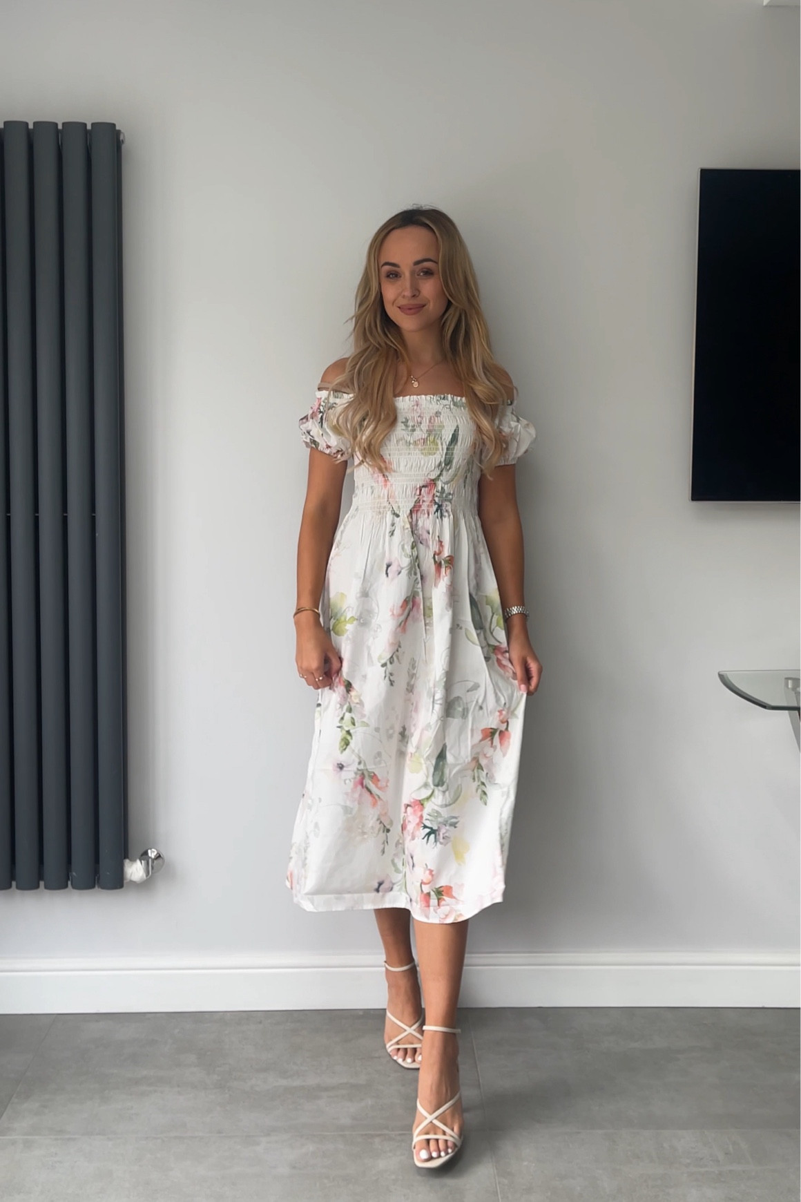 Summer dresses


#LTKstyletip #LTKSummerSale #LTKsummer