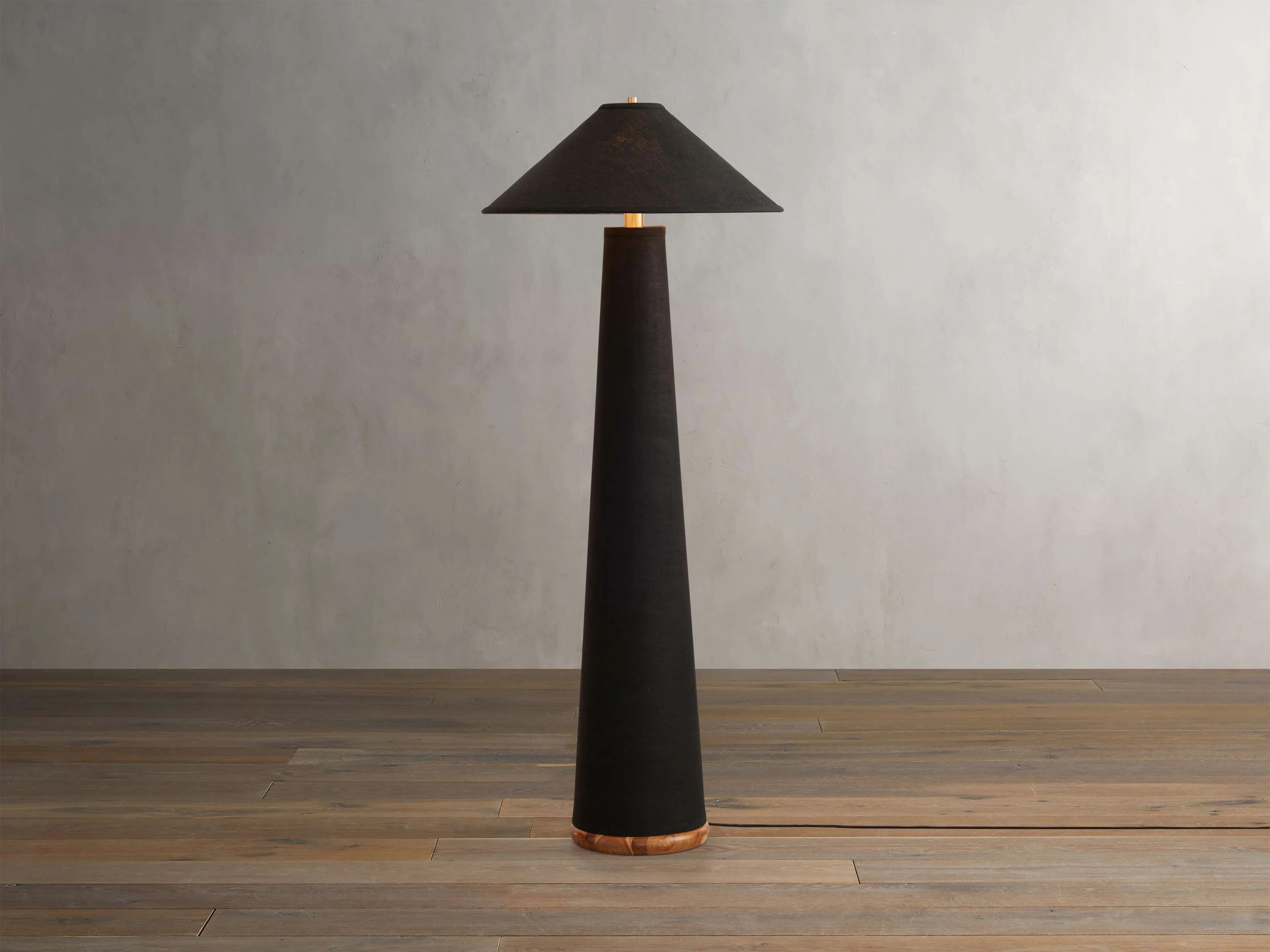 Ombra Floor Lamp | Arhaus