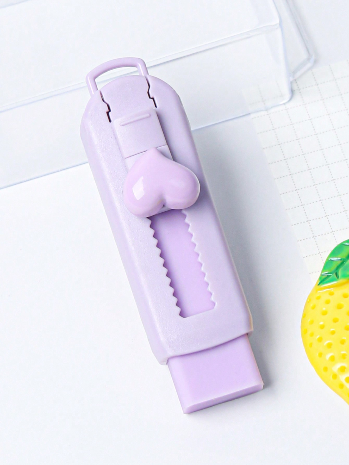 1 pieza Borrador con forma de corazón de color macaron, empuje y jale, multiusos para estudiante... | SHEIN