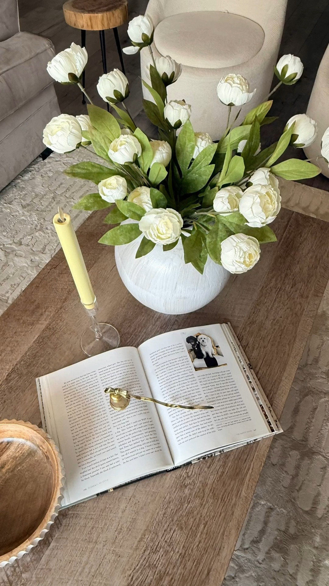 Happy Sunday, friends 🤍
Before heading out to a baseball game, I wanted to share these stunning white peonies ✨

Styled with faux silk peonies and a flameless Lemon Chiffon taper candle for that soft, elegant glow.

Use code: Decorbysandra10 
If you purchase any candles at Luminara


#LTKHome #LTKvlog #LTKmomlife