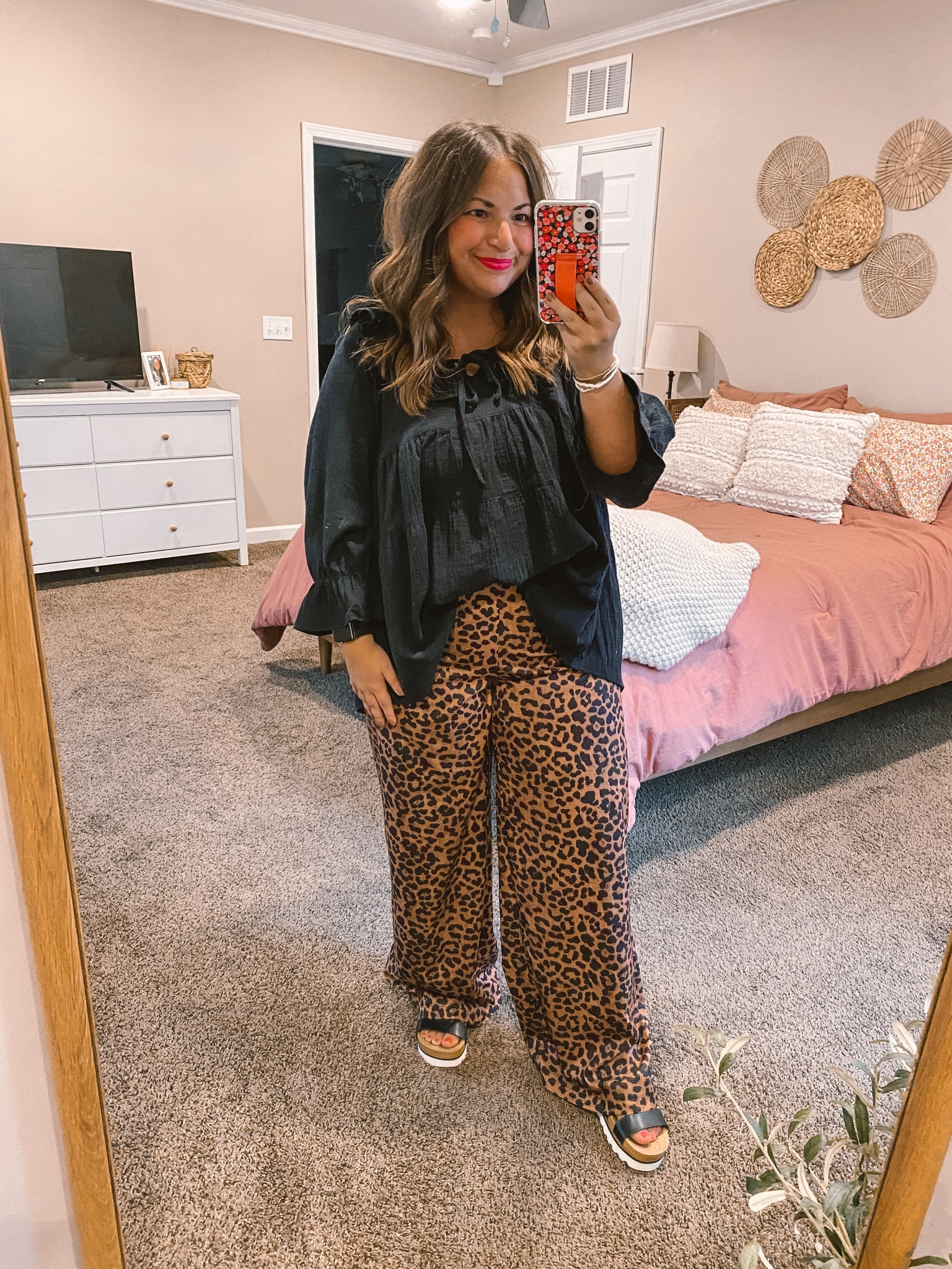 My middle school self is so happy leopard is trending again lol head to toe Amazon fit!

sandals: fit true to size // wearing a 5
pants: fit true to size // wearing a large
top: fits oversized (super flowy fit) // wearing a large

#LTKFindsUnder100 #LTKFindsUnder50 #LTKStyleTip