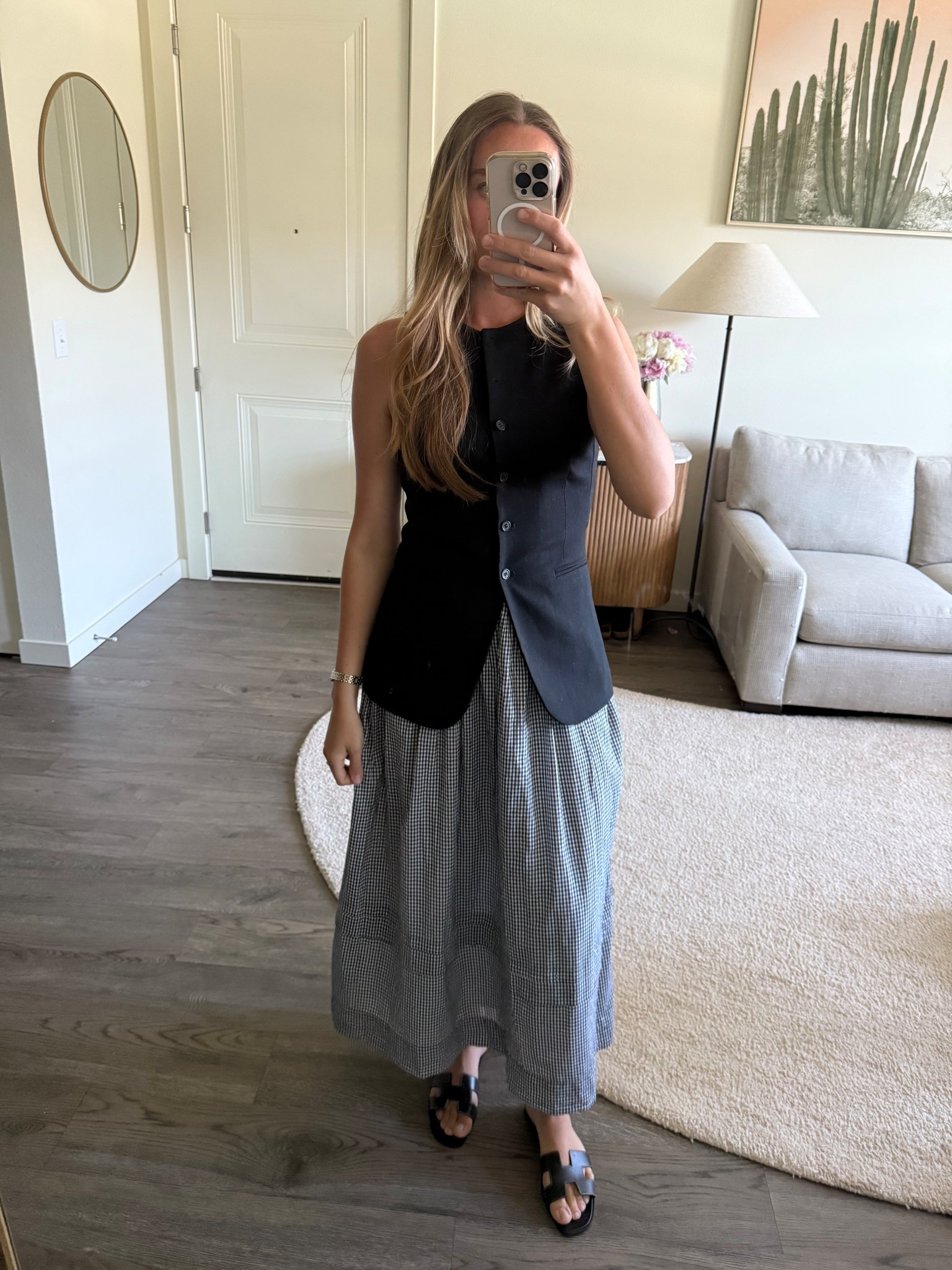 Linen vest and Maxi Skirt 
#doen #dissh #h&m

#LTKStyleTip #LTKWorkwear #LTKSummerEdit