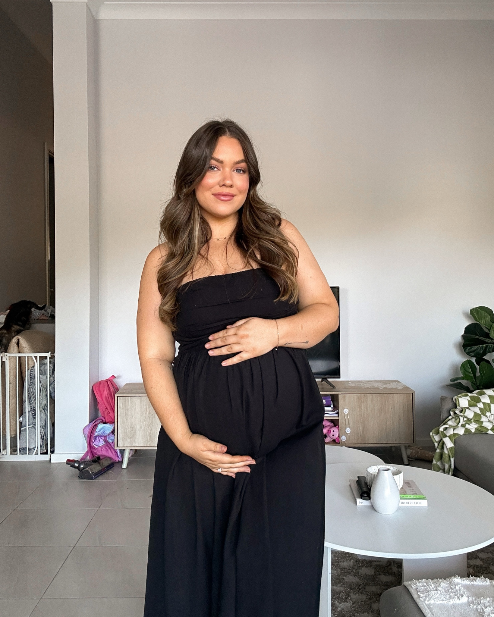 Everyone needs a lbd🖤 dc: SARAHB20

#LTKmaternity #LTKmidsize #LTKaustralia