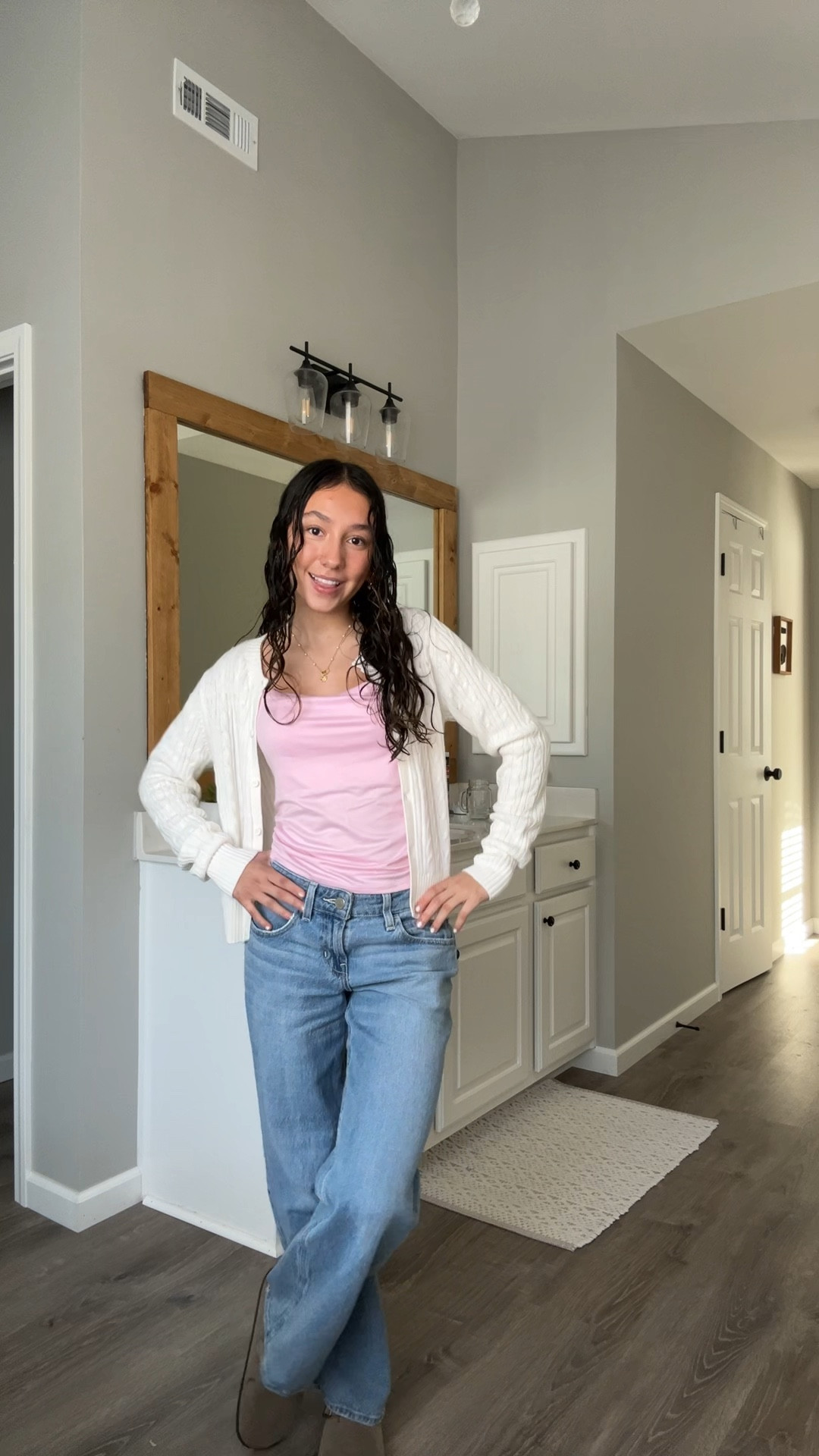 Tops: small (pink sold out:(
Bottoms: 00/24
Shoes: 7