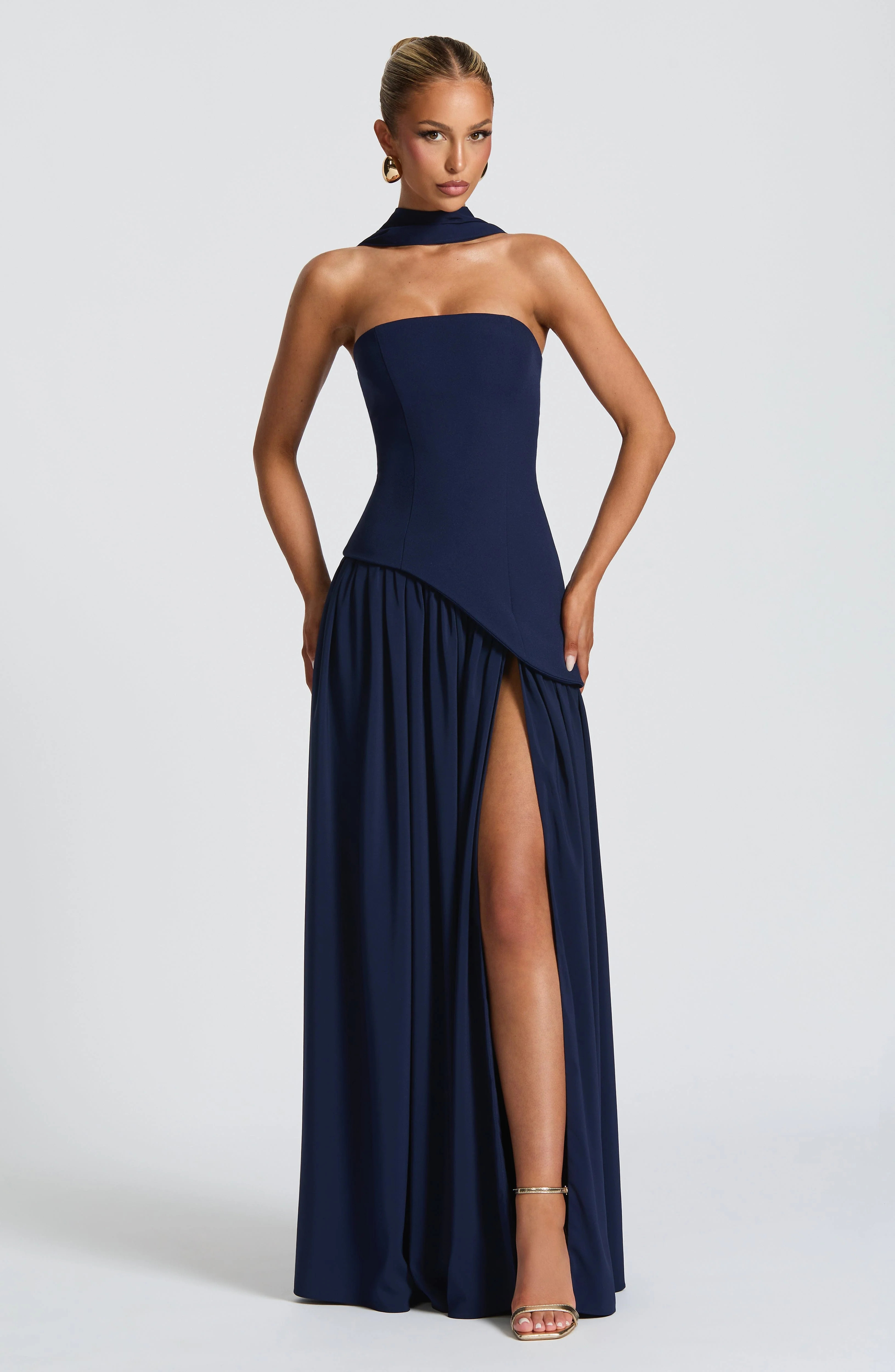 Maliyah Maxi Dress - Navy | Babyboo (global)