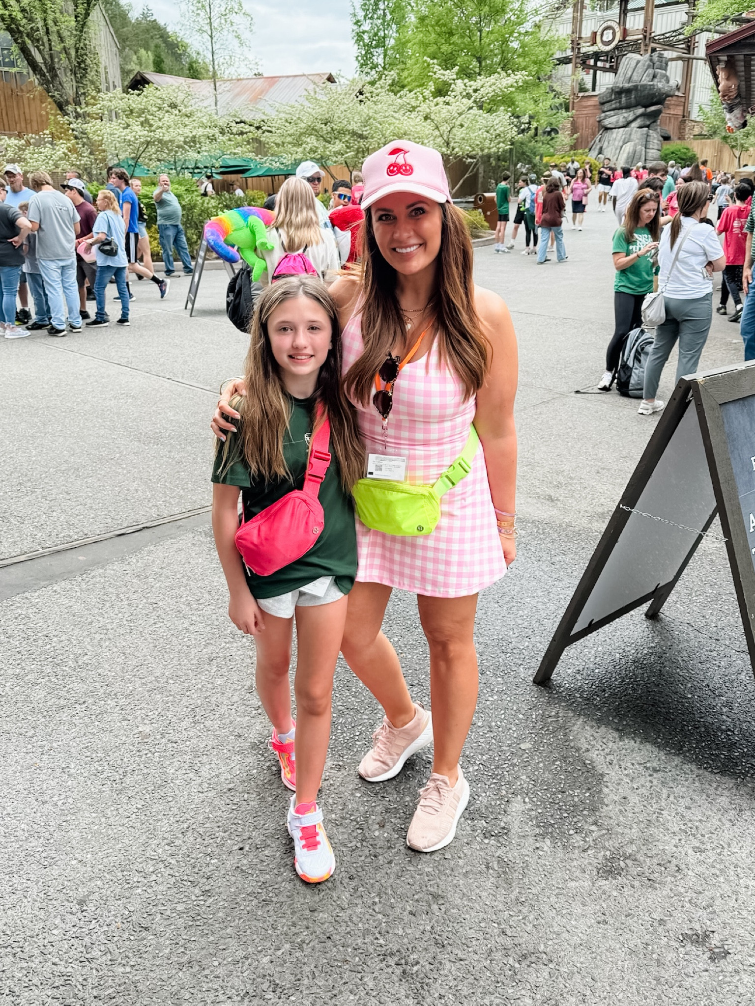 The perfect mom summer dress 👗 Code SWANN20 saves you 20% at Pink Lily! I’m wearing a medium.

#LTKSeasonal #LTKMidsize #LTKActive