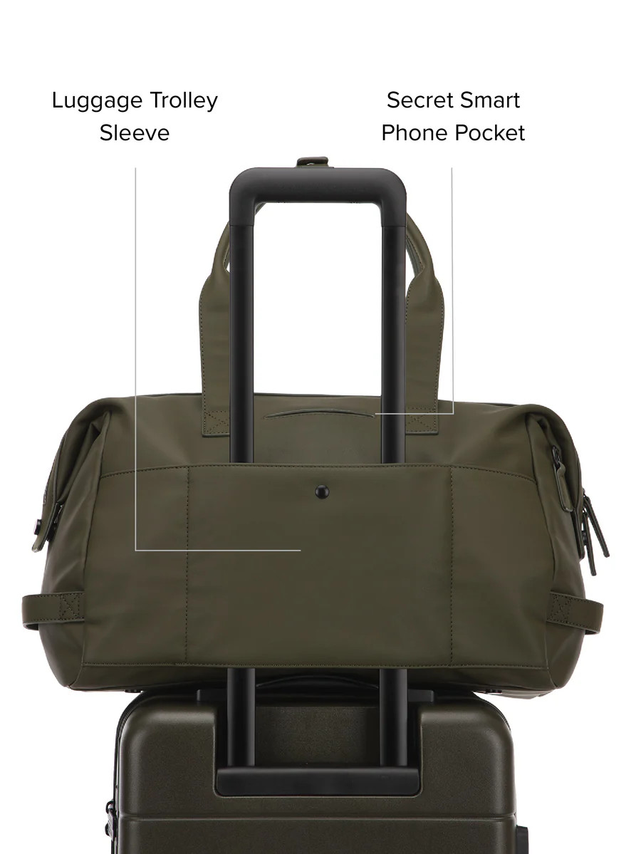 Hue Laptop Duffel | CALPAK Travel
