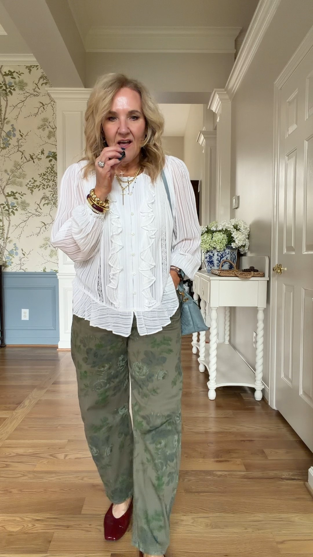 6 more ways to style these floral barrel jeans

But really? They’re just some great tops that will go with your denim or other casual pants. Of any color! These are all neutrals.
Sizing below
Floral jeans size 29
White top size medium (pretty sheer you’re going to need a cami)
Knit blazer size medium and its oversized
Linking a few graphic tees but go looking in your closet! Thinking vacation tee, concert t-shirt, etc.
Pink sweater size medium
Neutral peplum size medium found on amazon as the anthro version is soldout
Blazer size medium (50% off and this is a really nice oversized blazer)
White blouse 1.0
Quilted Denim jacket medium

#LTKSaleAlert #LTKOver40 #LTKPetite