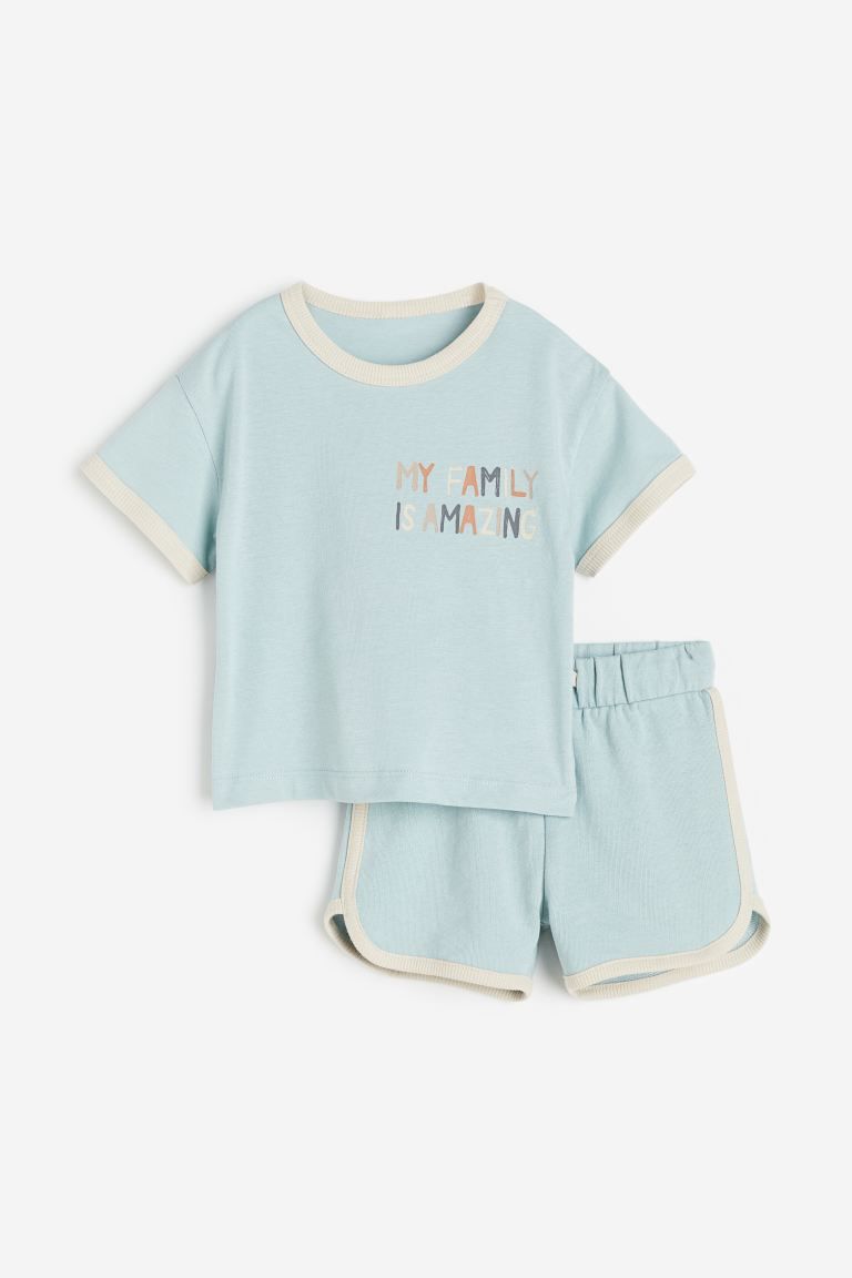 2-piece T-shirt and shorts set | H&M (UK, MY, IN, SG, PH, TW, HK)