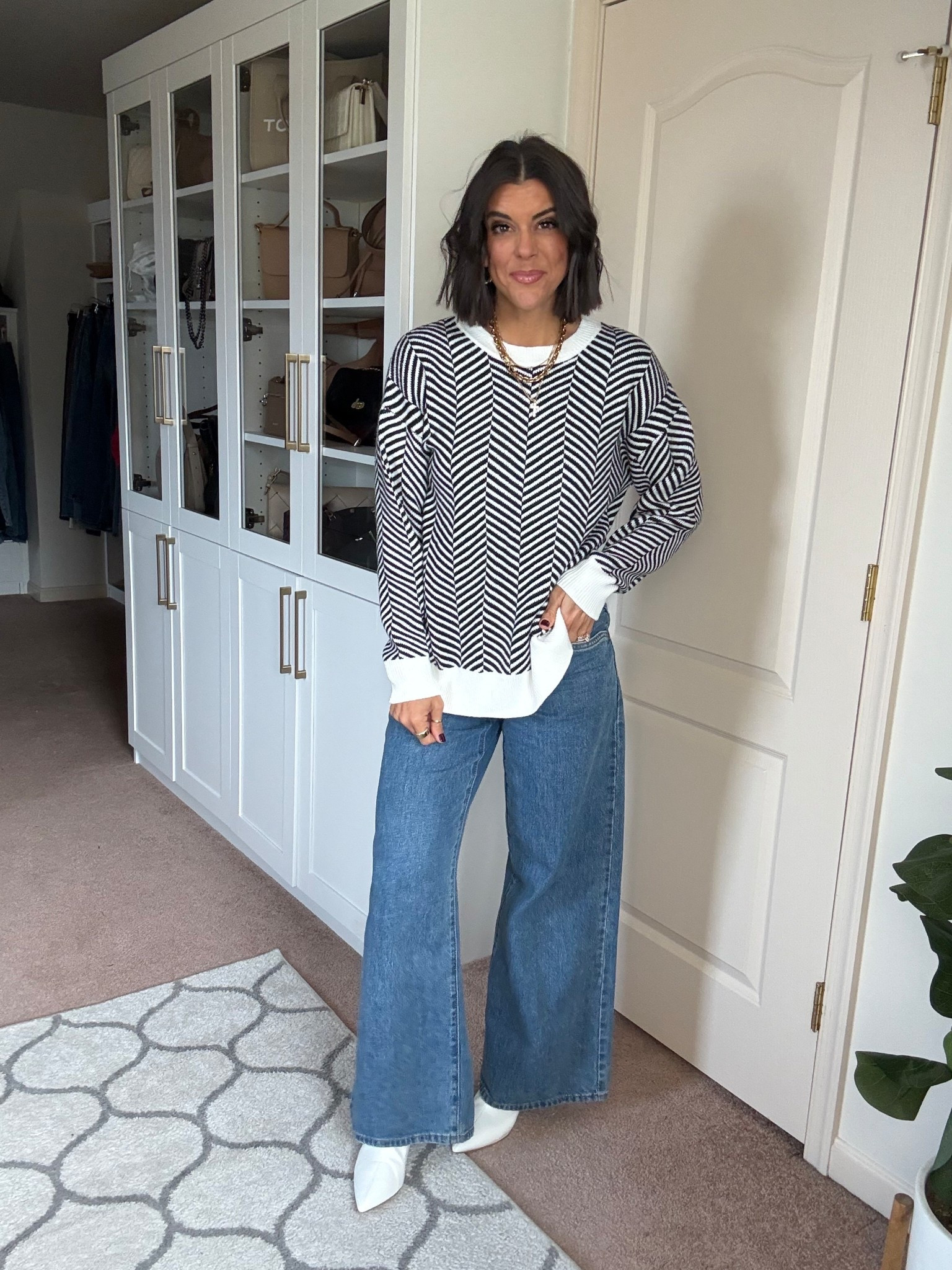 Size small in sweater Size 27 in jeans

#LTKFindsUnder100 #LTKSeasonal