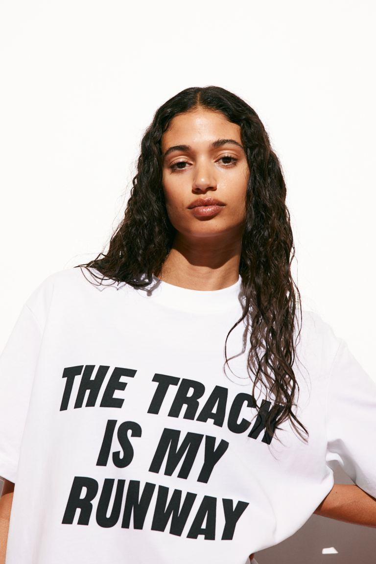 DryMove™ Printed Sports Top - Round Neck - Short sleeve - White/The Track - Ladies | H&M US | H&M (US + CA)