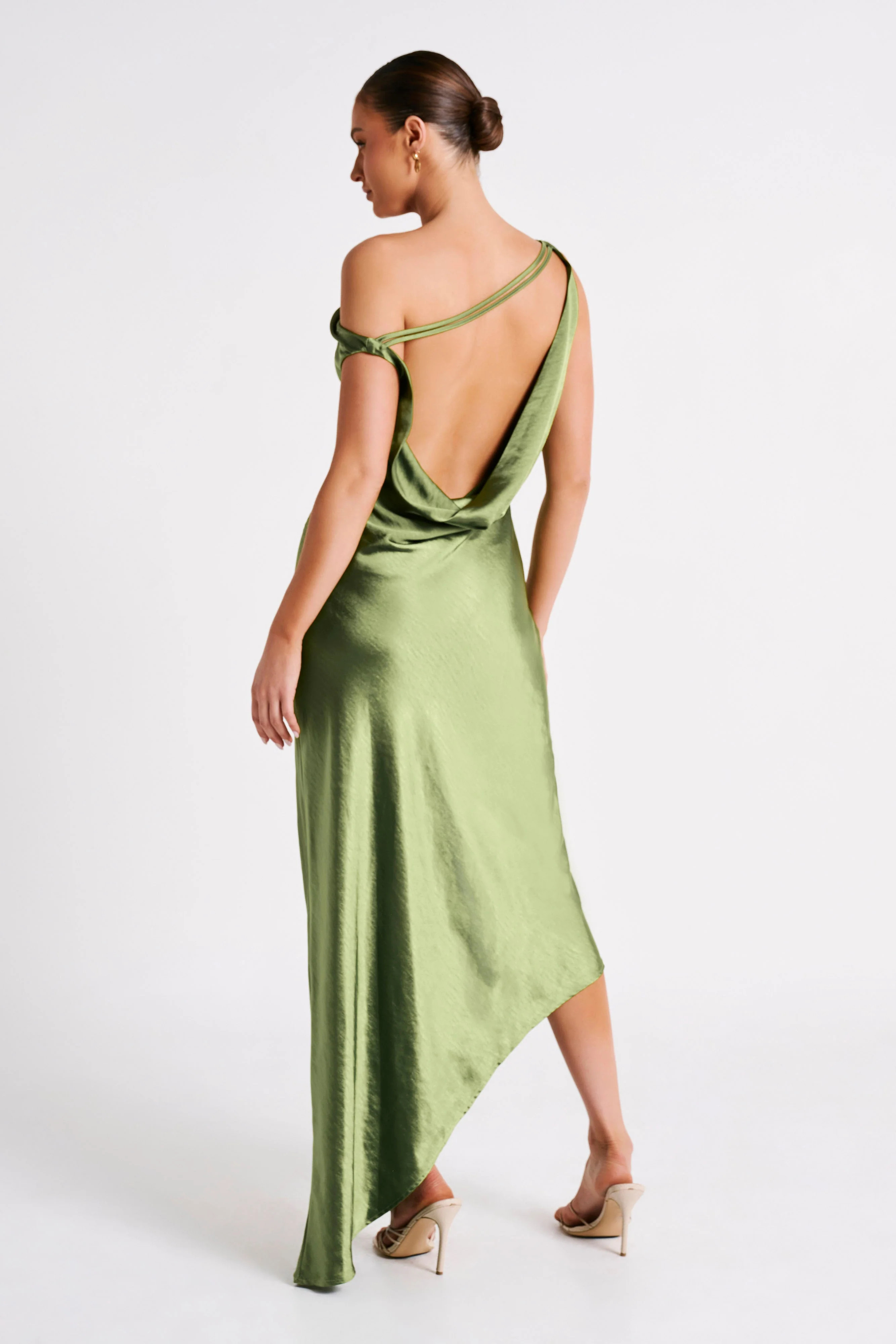 Yvette Slip Maxi Dress With Asymmetrical Hem - Emerald | MESHKI US