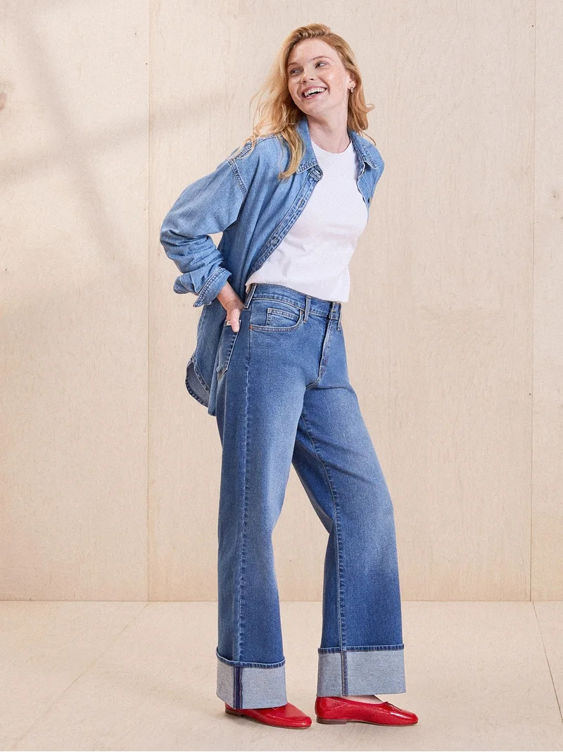 Levi Strauss Signature Women's Vintage Mid Rise Cuffed Stovepipe Jeans | Walmart (US)