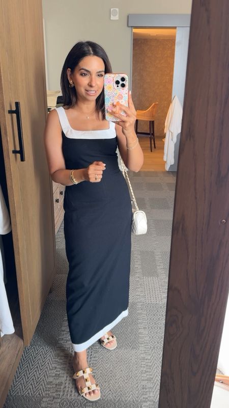Dinner outfit 🖤 Wearing an xs petite length in linen column dress, this could also work great for Europe vacation too! Pair it with sneakers and a cardi or heels/sandals to dress it up! Runs TTS & on sale today 

#LTKSaleAlert #LTKStyleTip #LTKOver40