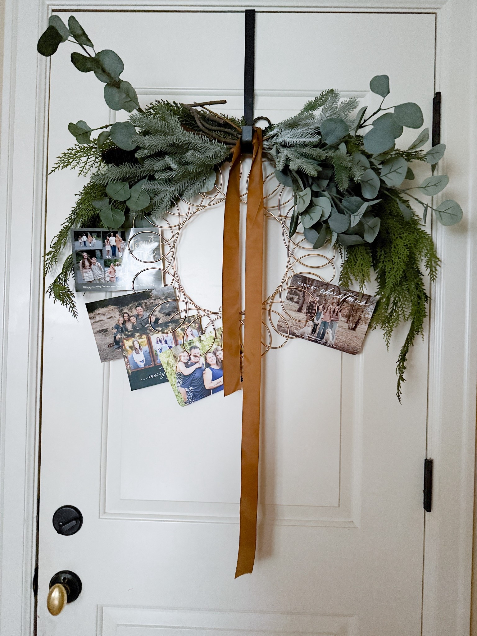 Love this christmas card wreath! 

#LTKHoliday #LTKGiftGuide