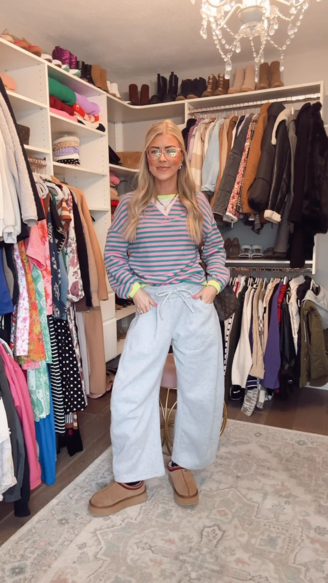 Casual Sunday ootd // Lounge outfit // Amazon Free People inspired stripe sweater // Barrel sweatpants // Pearl claw clip // Tazz Uggs // Affordable fashion // Trendy fashion 

PinkBlush code: caitlinnobert25

#LTKootd