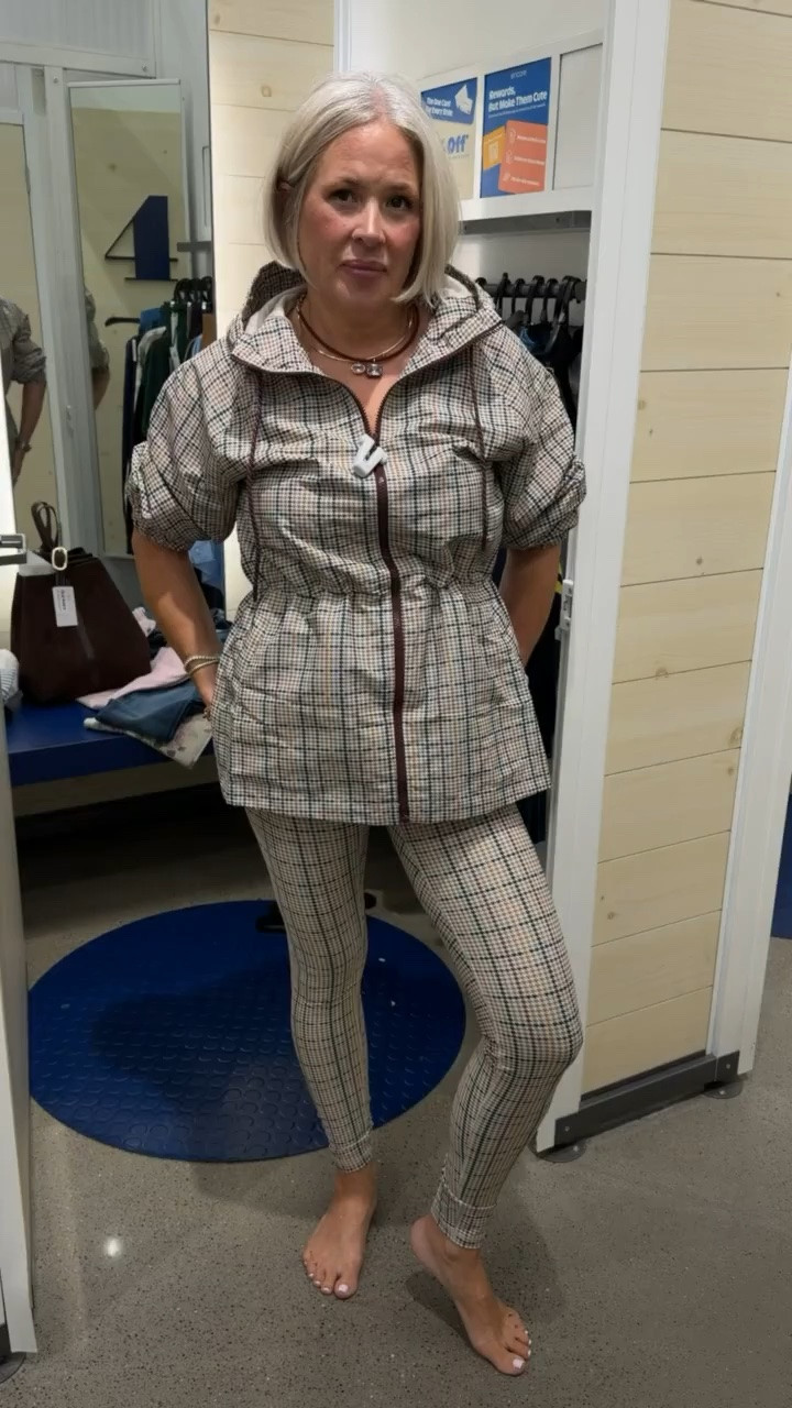 Old Navy fall try on haul!
-
chic outfit, mom life, fashion over 50, over 40 fashion, fall fashion, what to wear, outfit inspo, fall style, workout clothes, casual outfit, button up, plaid, gingham print, patterns, jackets, old navy fall, old navy style

#LTKootd #LTKSeasonal #LTKOver40