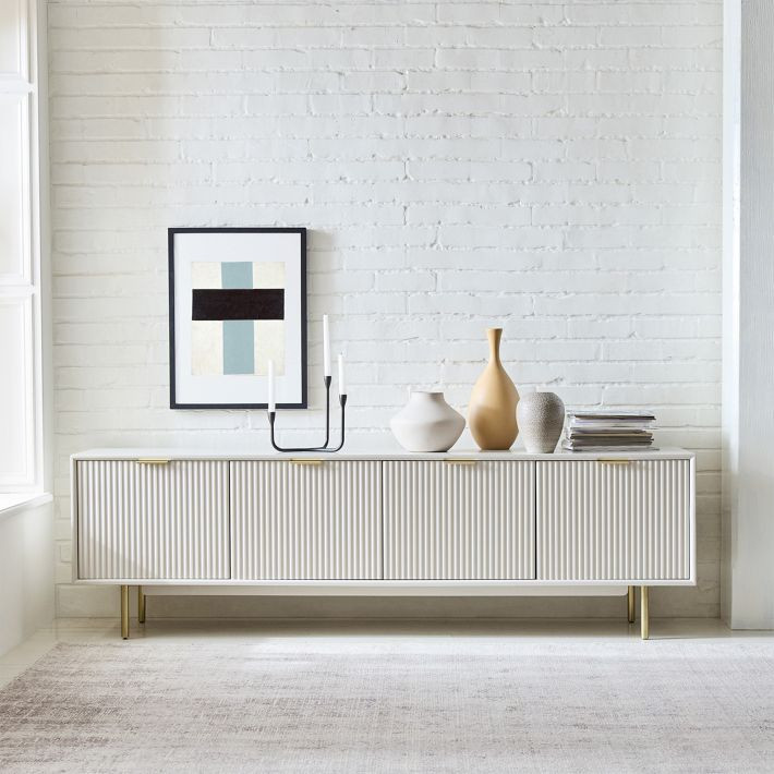 Quinn Media Console (80"–93") | West Elm (US)