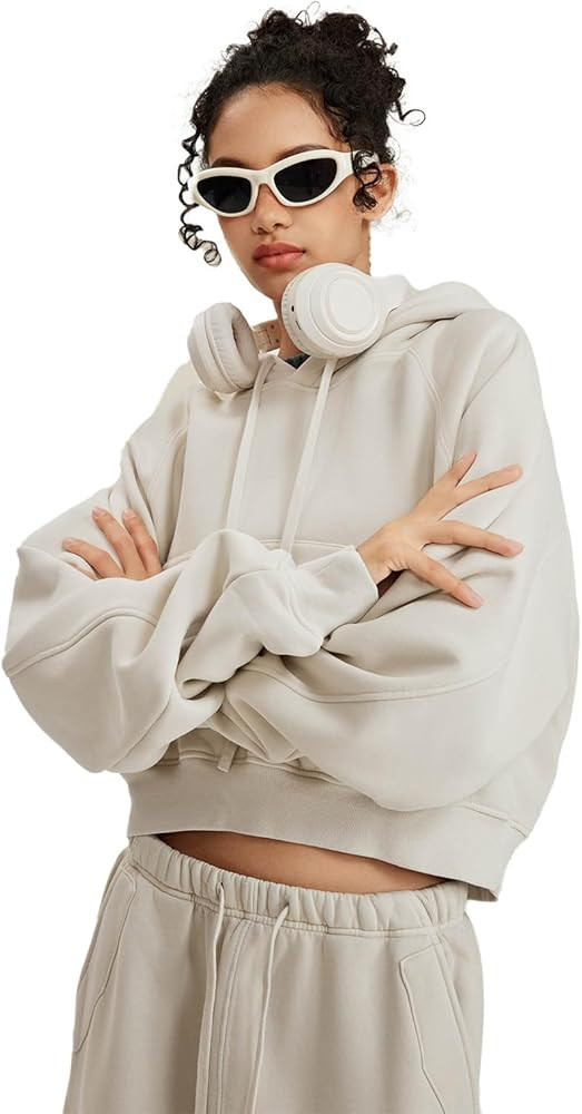 Women's Oversized Hoodies Fleece Sweatshirts Fall Fashion Pullover Winter Clothes with Kangaroo P... | Amazon (US)