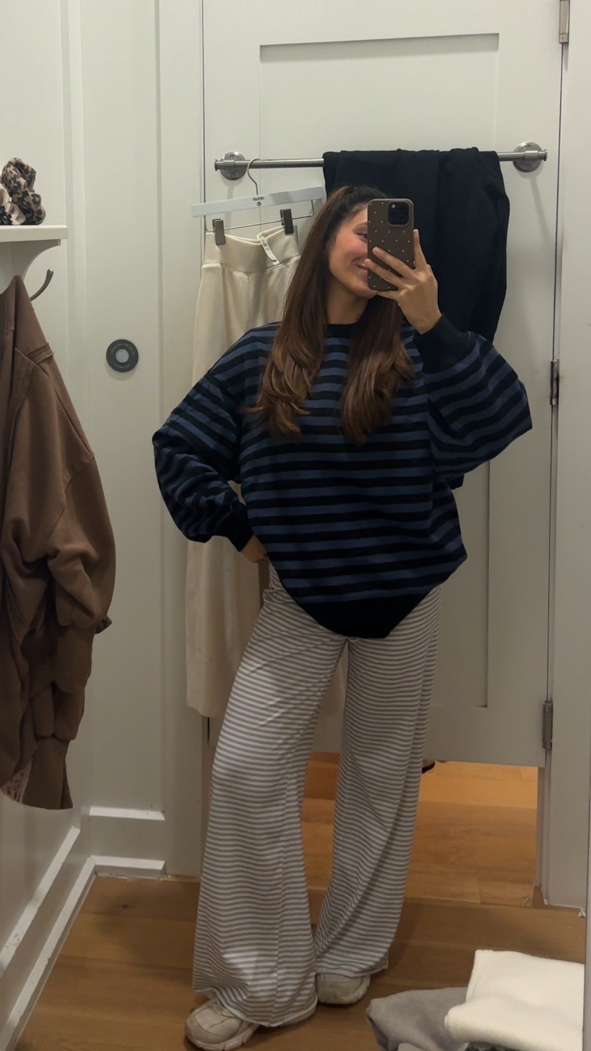 Cozy striped sweatshirt + striped lounge pants 

5’3 wearing small in both 


#LTKPetite #LTKootd #LTKFindsUnder50