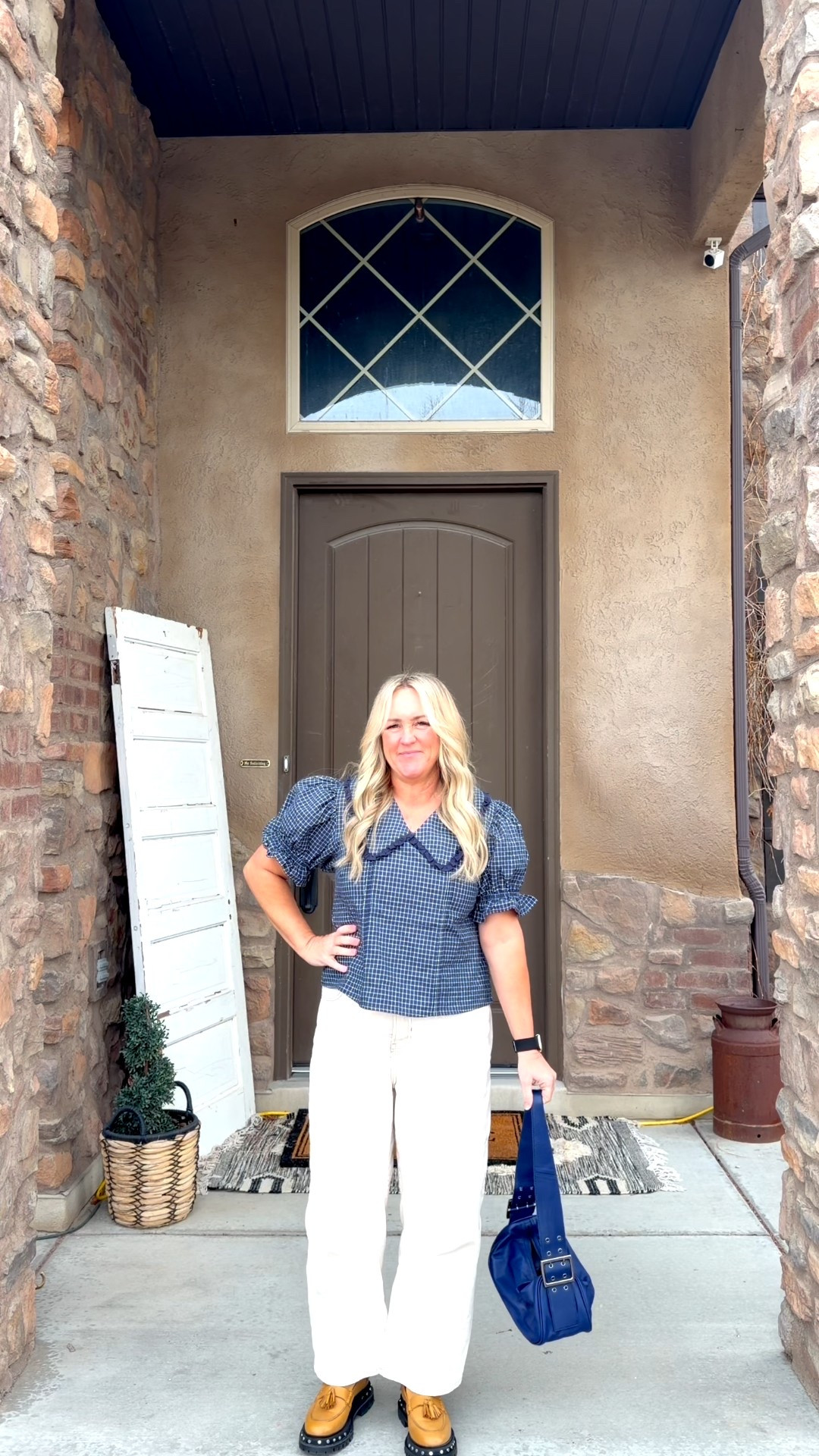 dress up, dress down or somewhere in between. just get dressed! you’ll look better + FEEL better!
.
#confidence #getdressed #lookgoodfeelgood #ootd #momlife #momstyle #everydayfashion

#LTKootd #LTKMidsize #LTKOver40