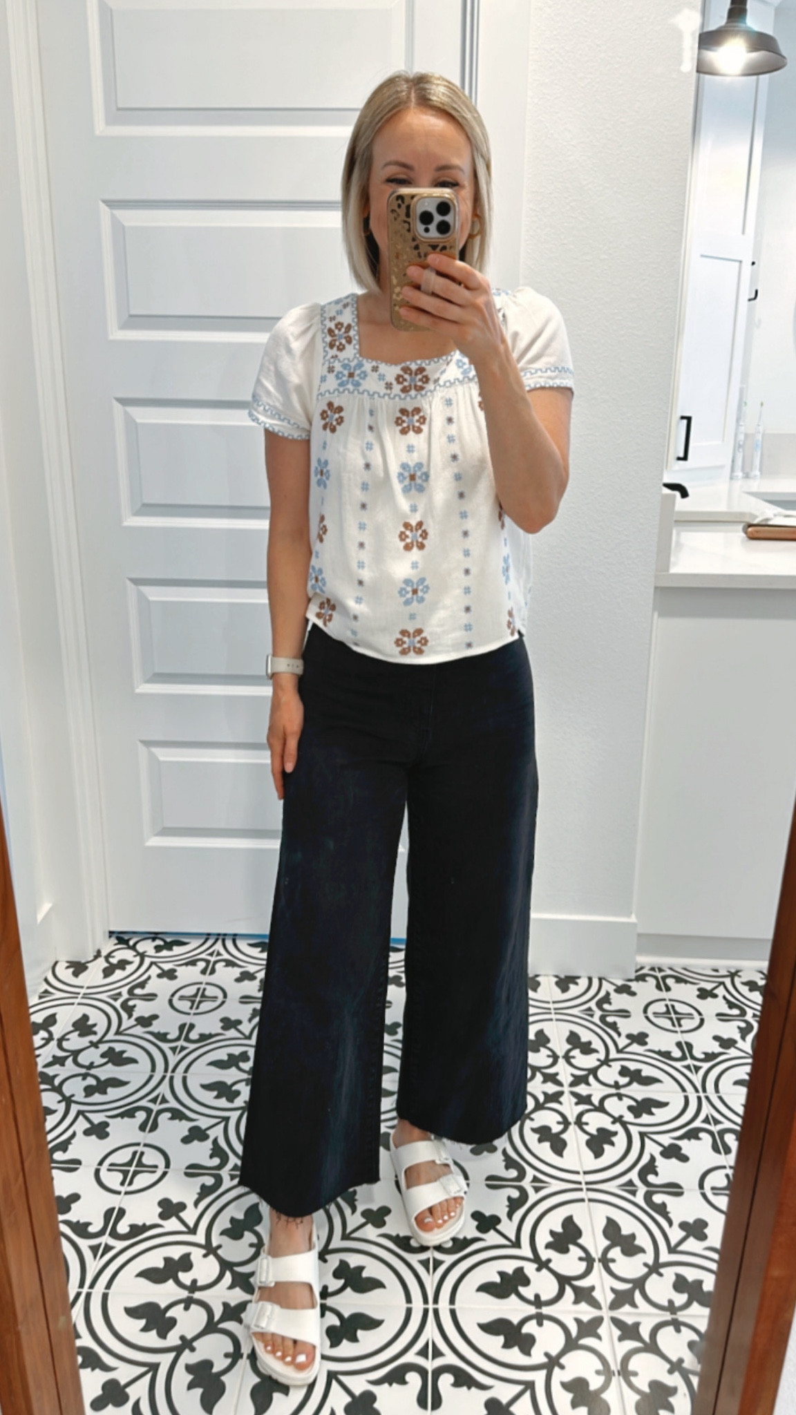 These Target jeans are so great! I sized up one size and cut the bottoms so the length was shorter and has a raw hem. Top is old from Madewell. 

#LTKSeasonal #LTKWorkwear #LTKFindsUnder50