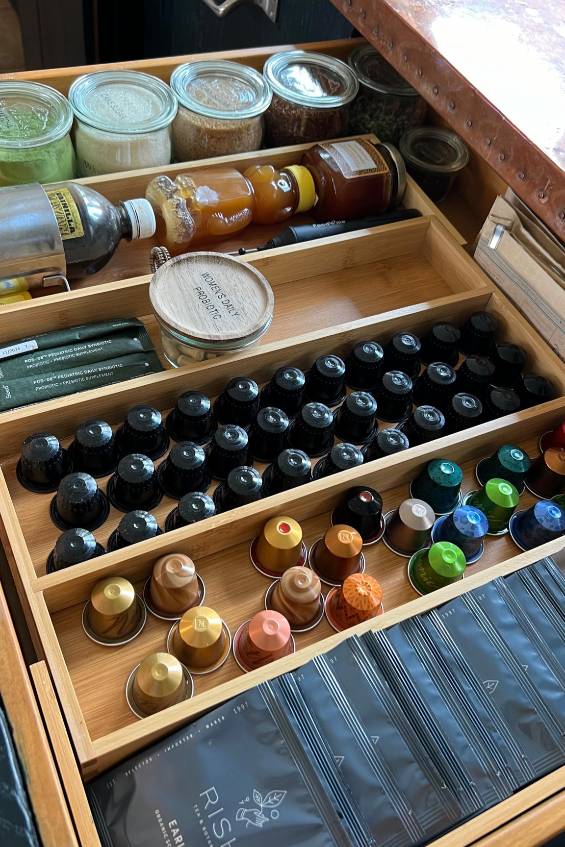 We have made so many of these coffee/tea drawers and it always ends up being so satisfying! Something our clients didn't know they needed 🙌🏼 and its literally so easy, using just one product. 

#professionalorganizer #unclutteredspaces #homeorganizing #uncluttered #organizationhacks #organizationtips #buckscounty #coffeelover #coffeecorner #teatime #labelmaker #amazonfinds #amazonmusthaves #satisfyingvideos #organizingexpert #organizingsolutions #howto #lifehacks #kitchenorganization