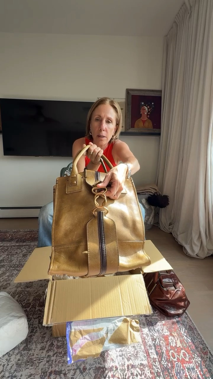 Loving the seller! Loving these bags! Wait until you see all the goodies we have saved for you ❤️#LTKStyleTip

#LTKOver40 #LTKSeasonal