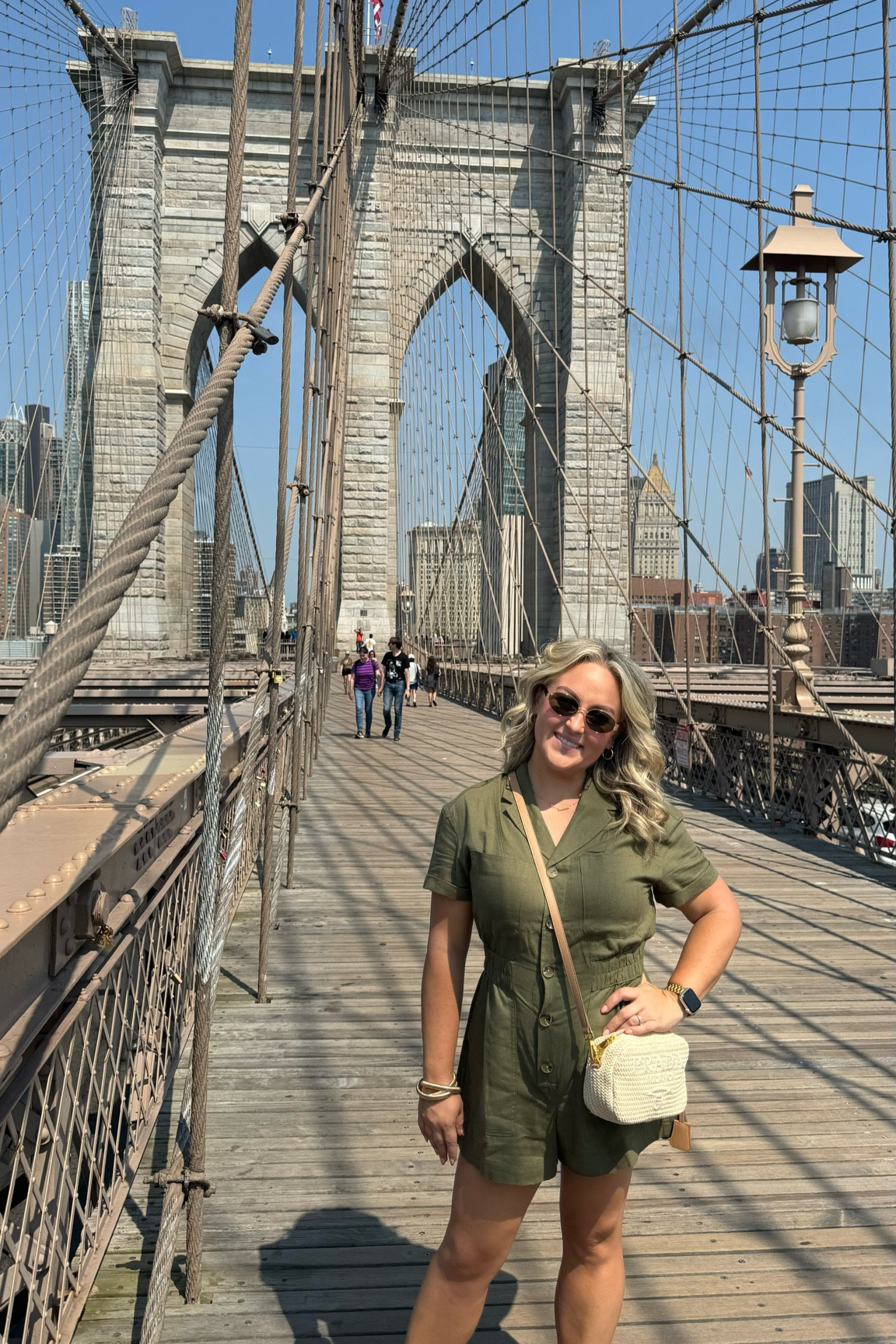 New York State of mind 😎

Wearing my true size M

#LTKTravel #LTKMidsize #LTKxWalmart