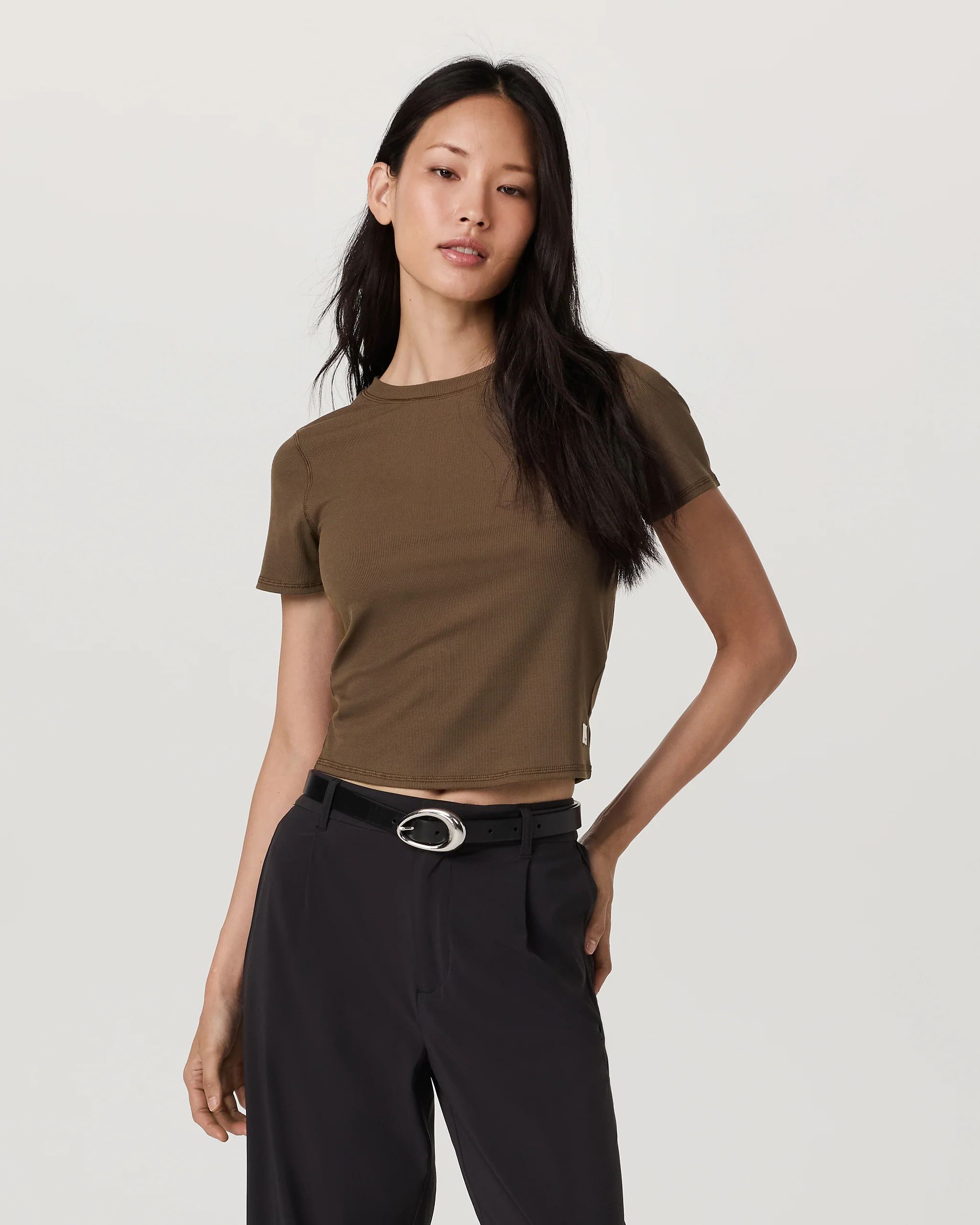 Pose Fitted Tee | Vuori Clothing (US & Canada)