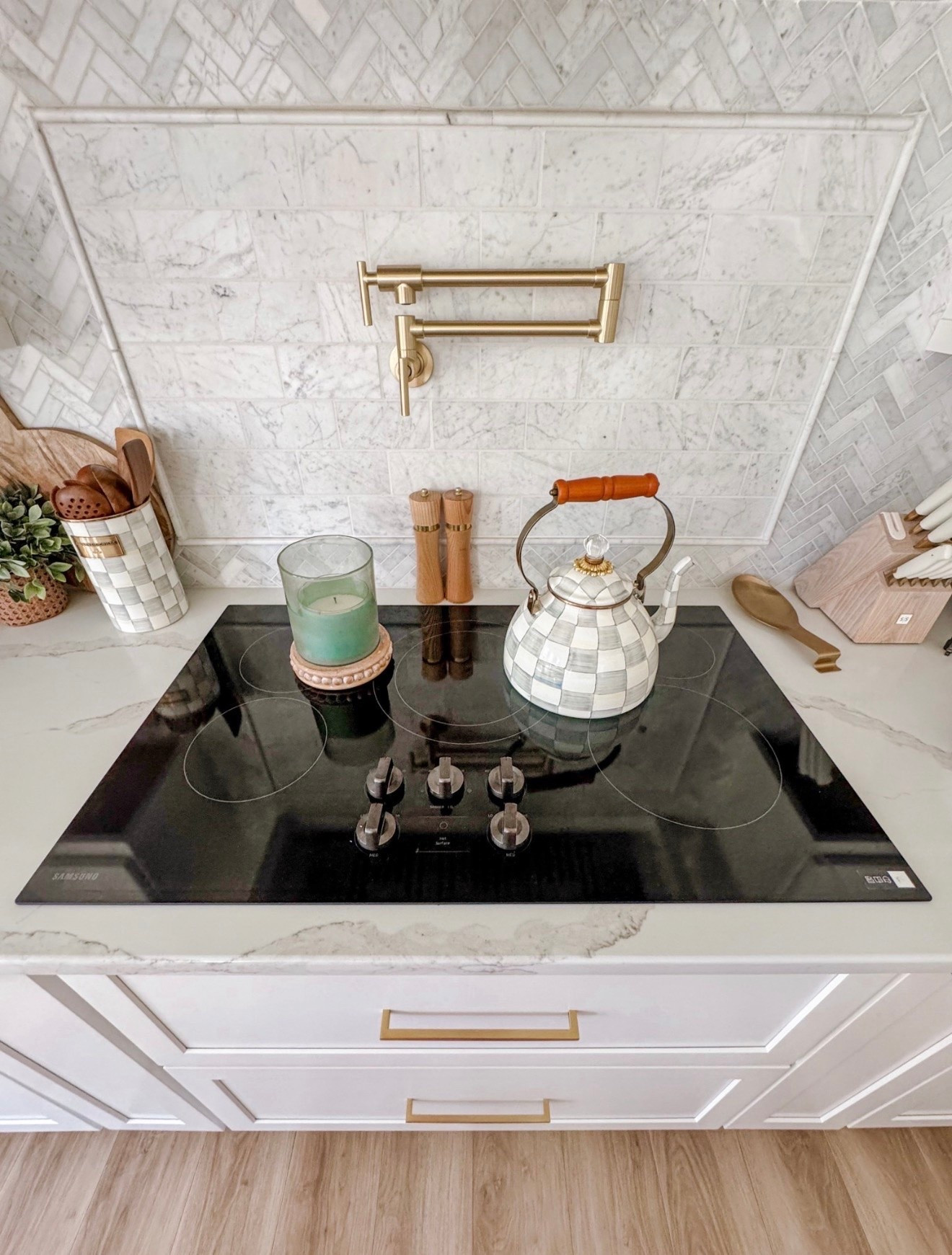 Electric Cooktop 🖤 kitchen finds, kitchen inspo, Samsung, kitchen design, kitchen decor, kitchen must haves, kitchen ideas, kitchen style, coastal home, home improvement 

#LTKFindsUnder50 #LTKStyleTip

#LTKHome #LTKSaleAlert #LTKHome #LTKdayinmylife