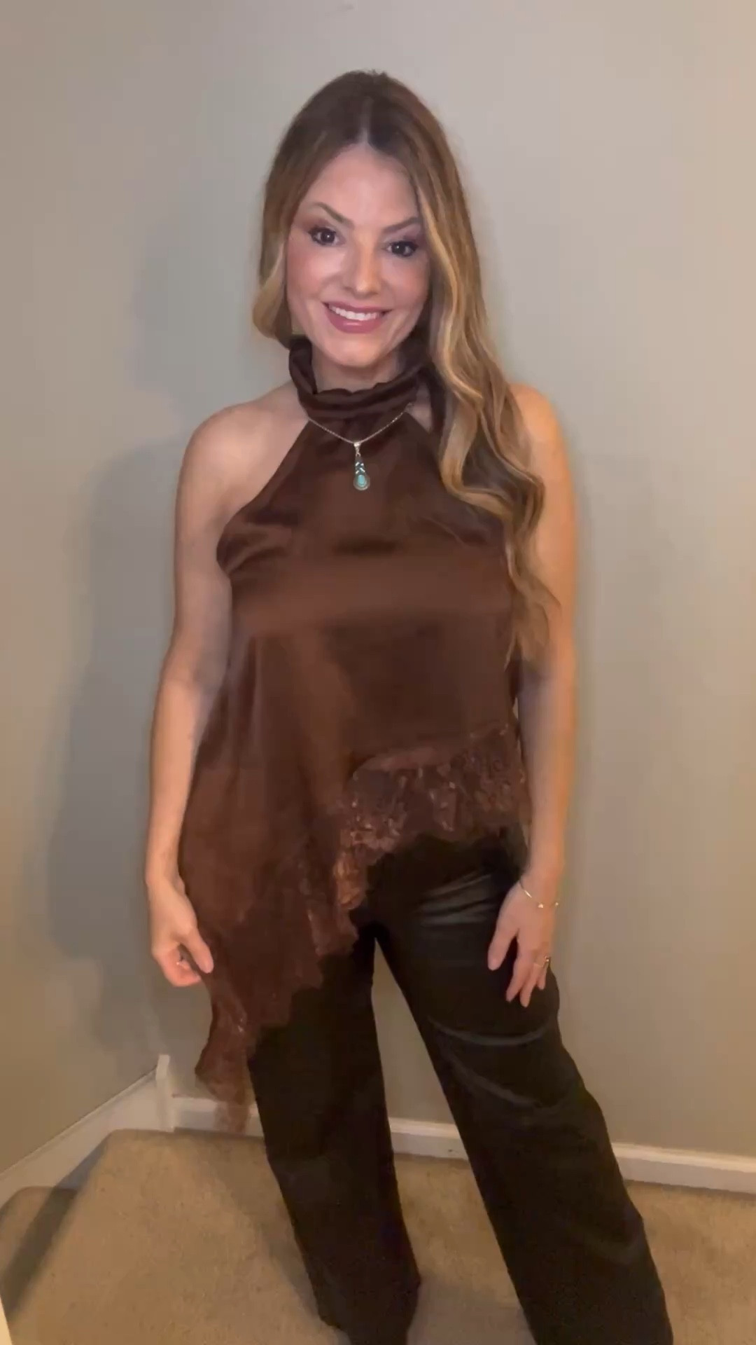 This top is giving something from my 90’s days! It comes in multiple colors! Love it with the faux leather pants! 🙌💕

#LTKootd #LTKmomlife #LTKOver40