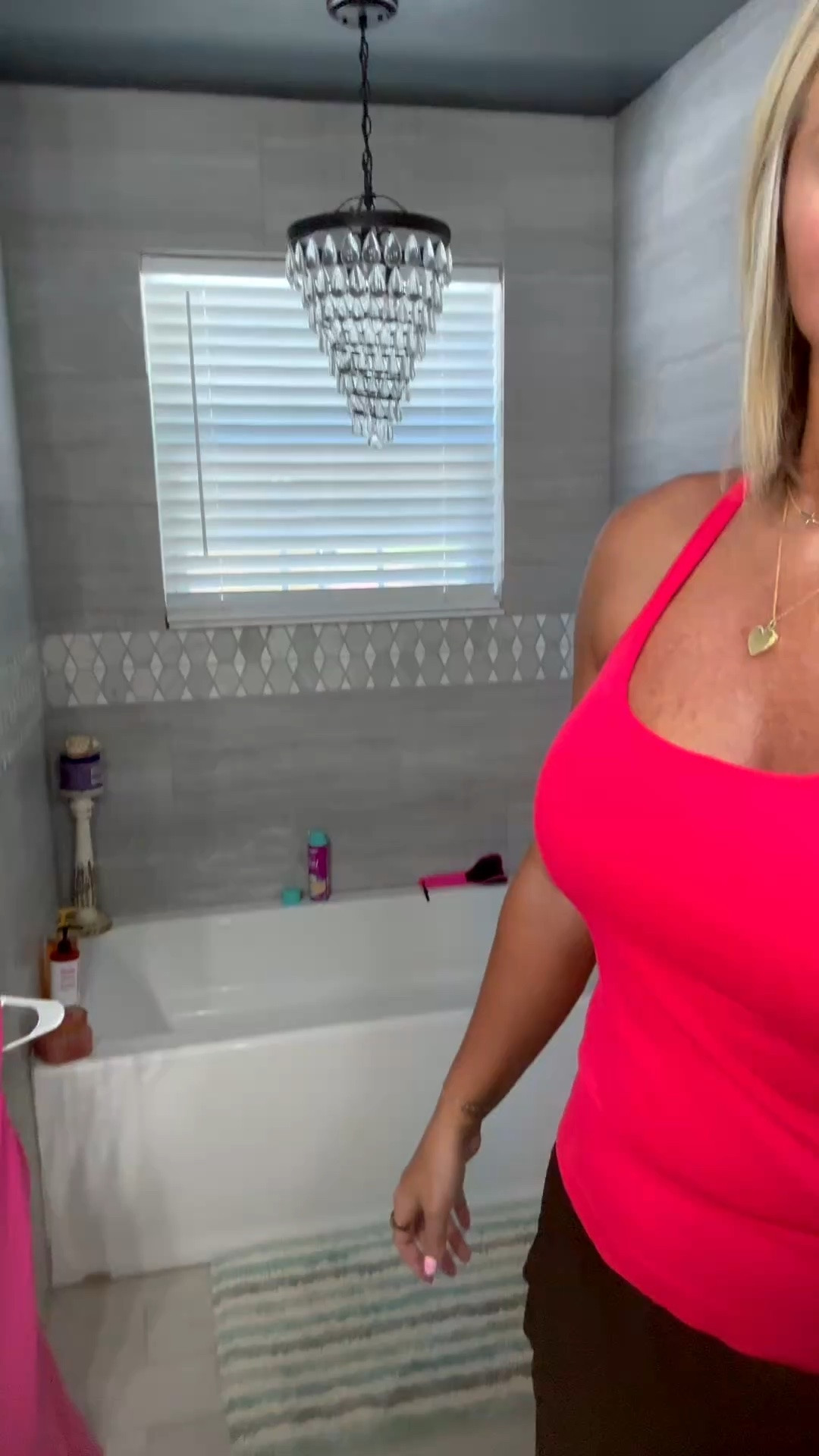 The best built in bra tank!!

#LTKActive #LTKOver40 #LTKselfcare