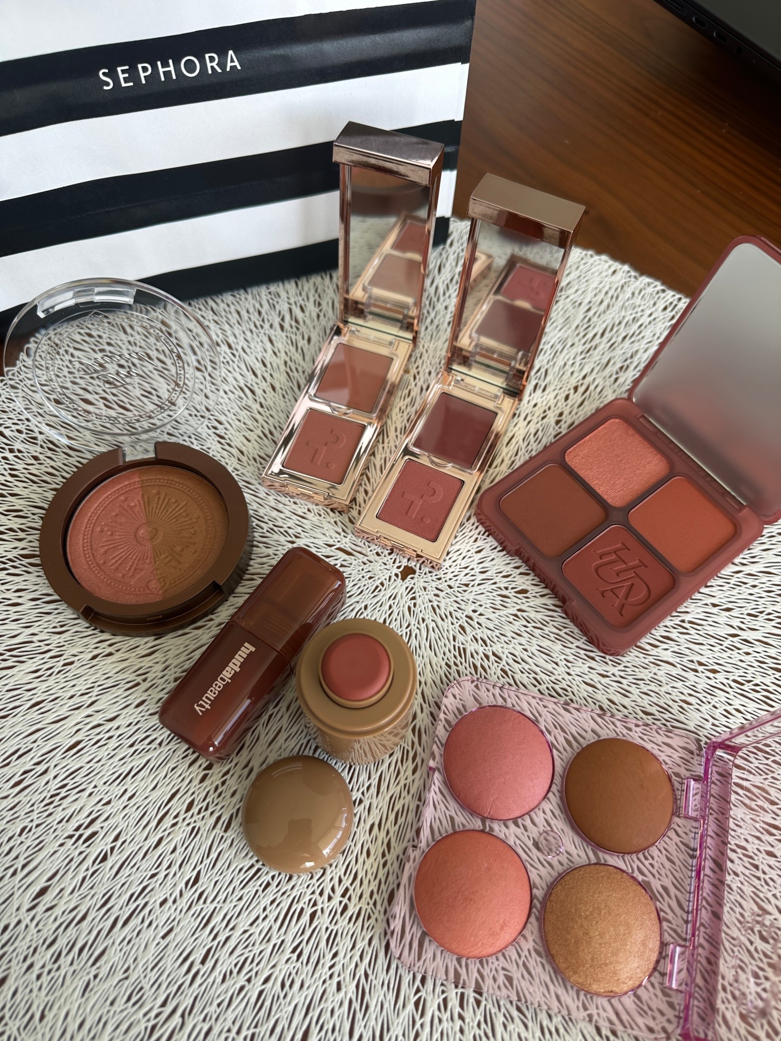 Sephora haul | Sephora savings event 
Huda Beauty blush pallete
Patrick tá blush
Too Faced blush & bronzer 
Sephora collection 
Rhode pocket blush 

#LTKBeauty #LTKSaleAlert