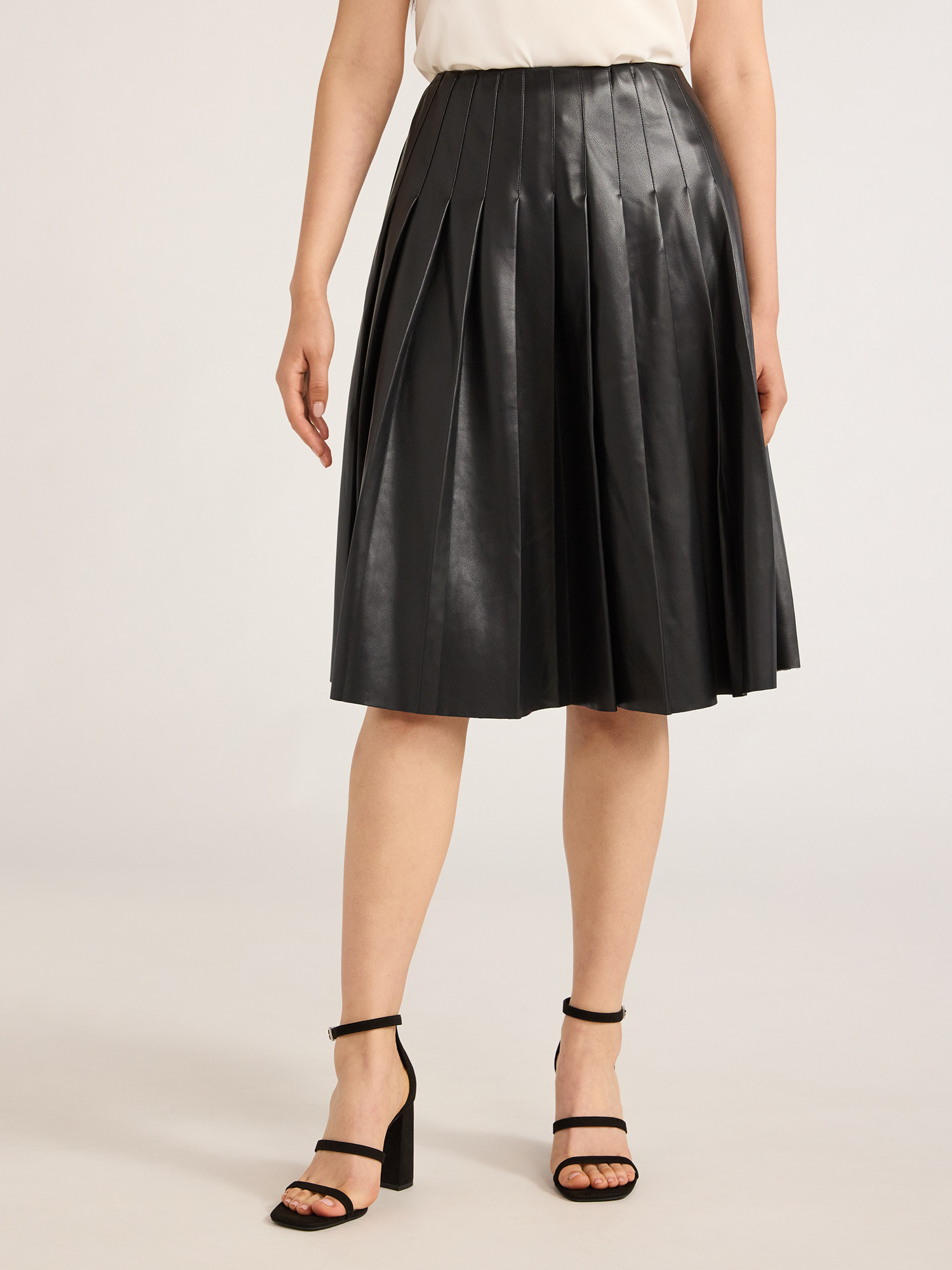 Scoop Women’s Ultimate Faux Leather Pleated Midi Skirt, Sizes XS-XXL - Walmart.com | Walmart (US)