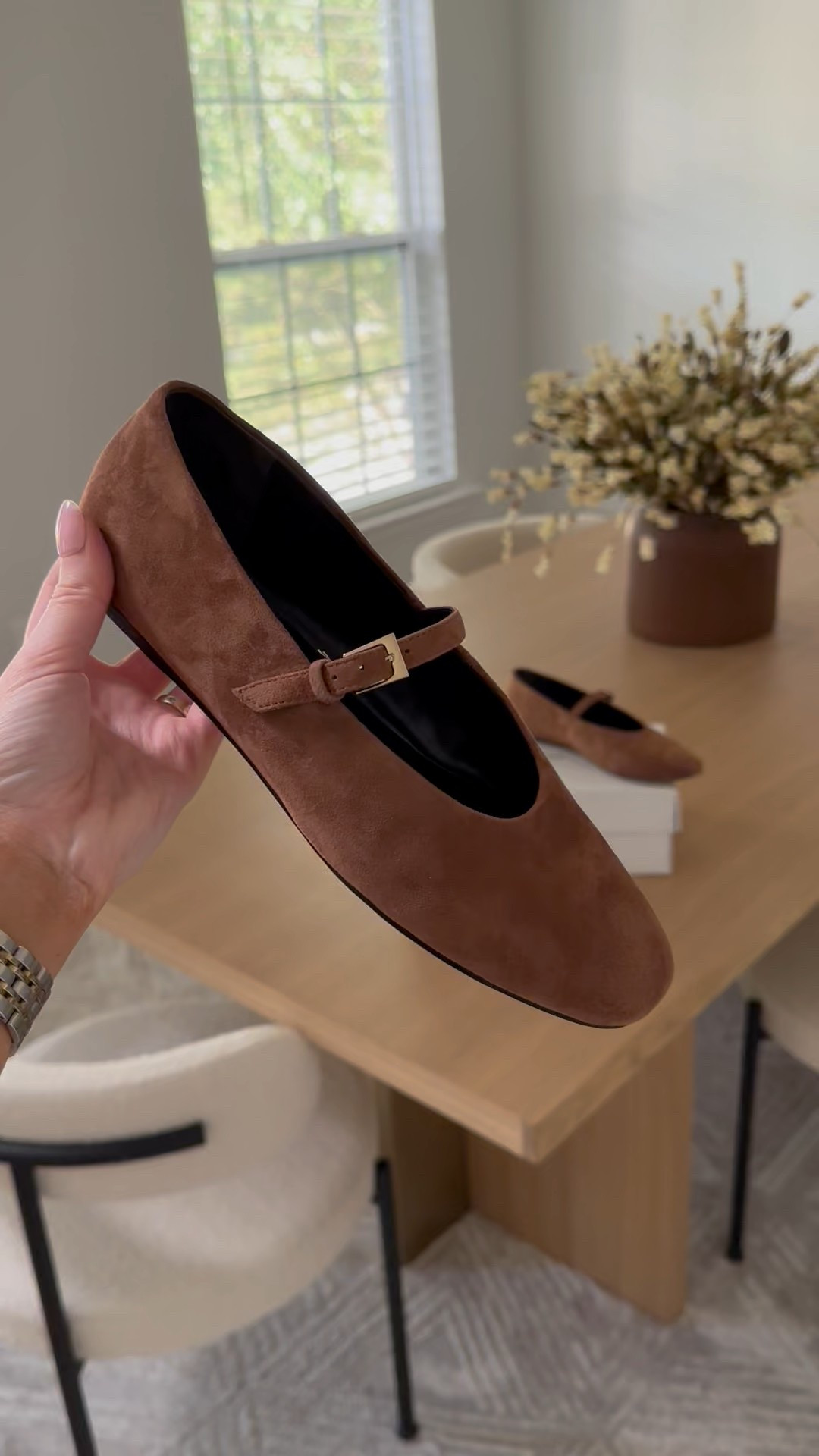 Chocolate brown suede ballet flats that I just got in from the Nordstrom anniversary sale😍 also linked the other items I got in from the sale 

Flats, ballet flats, fall shoes, chocolate brown, suede, N Sale, Nordstrom sale

#LTKStyleTip #LTKSaleAlert #LTKShoeCrush