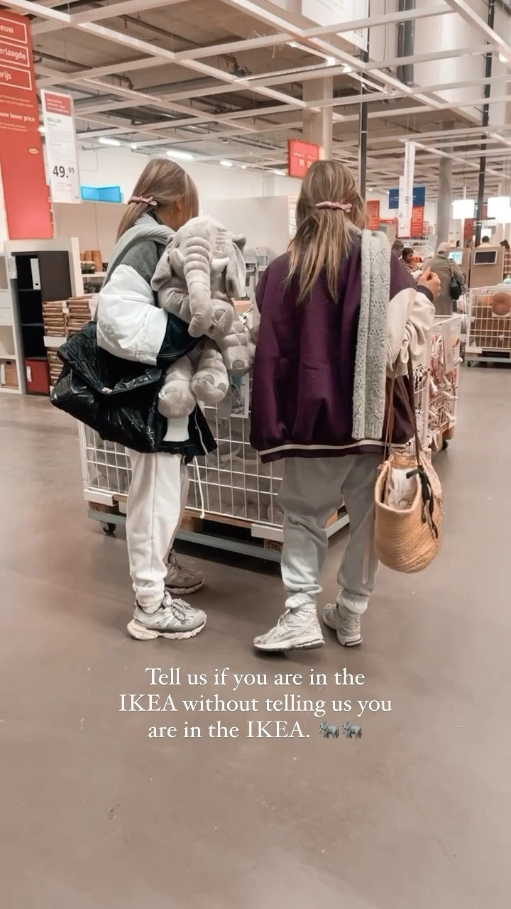 STYLE18/Joggers and oversized sports jackets 💕💕 

Jogger style, varsity jackets, oversized style, jackets, comfy style, comfy wear m, hm man, hm sale, boohoo, ski outfit, airport outfit 

#LTKVideo #LTKSeasonal #LTKfindsunder50