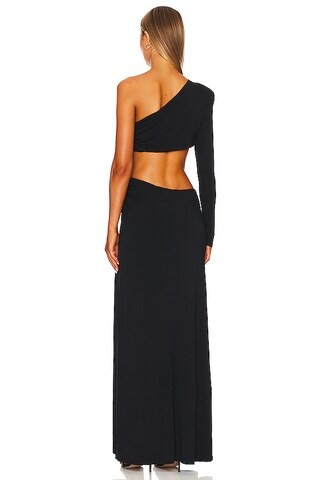 Juanita Maxi Dress in Black | Revolve Clothing (Global)