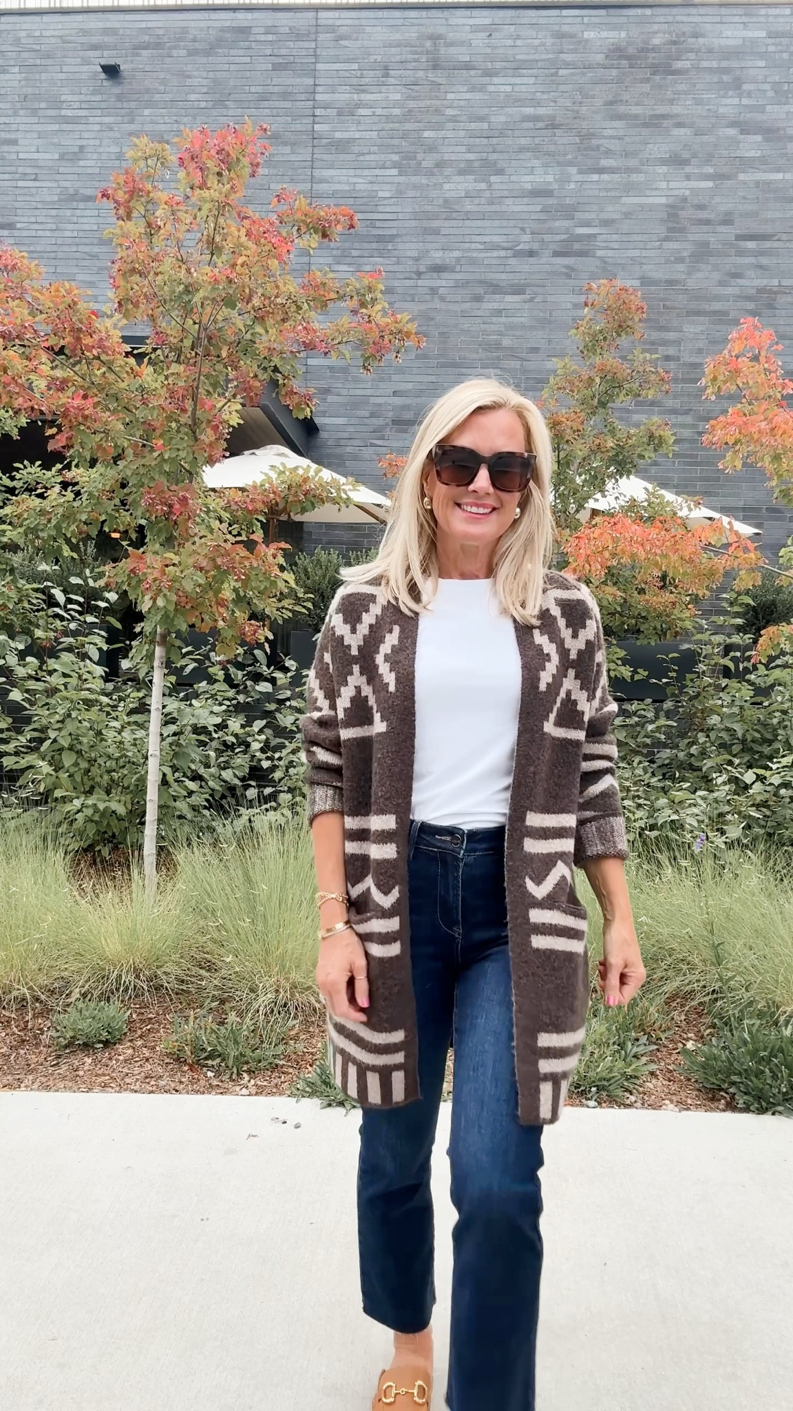 Classic fall style. This cardi is so soft! Super cute belted, as well. 

Sweater: small
Jeans: 26

#LTKOver40